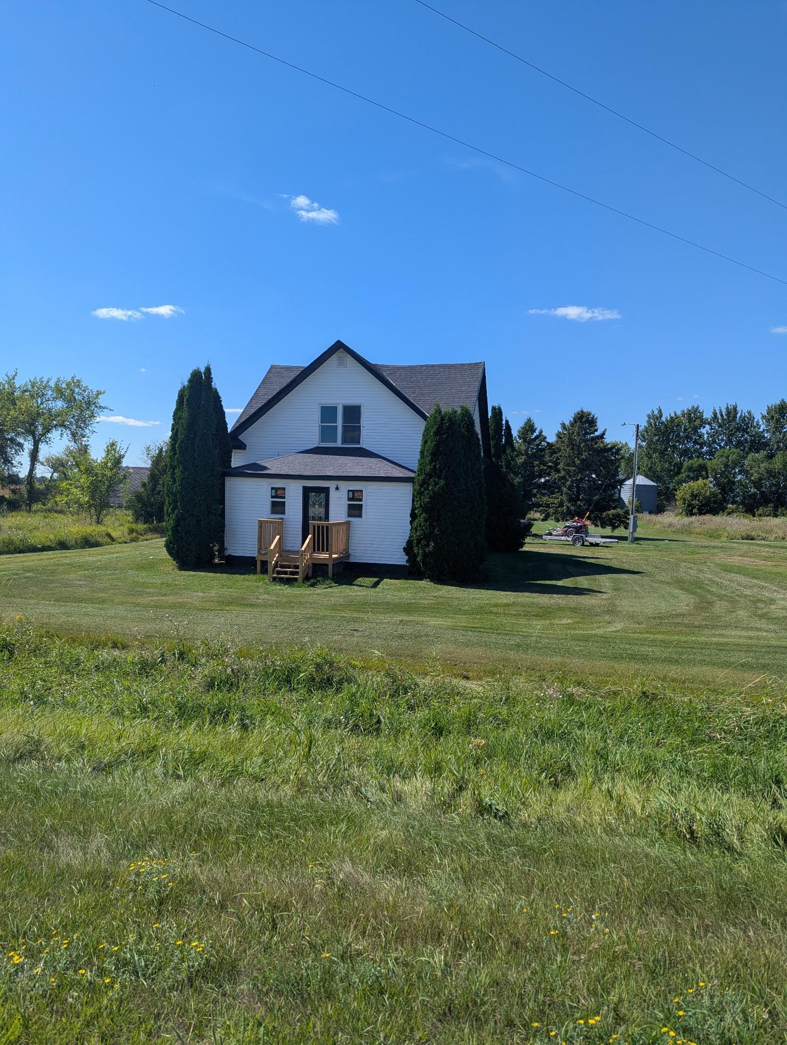 1928 single family home for sale at 39909 270th Avenue NW in Stephen, MN — 3 bed, 1 bath (photo 2 of 22)