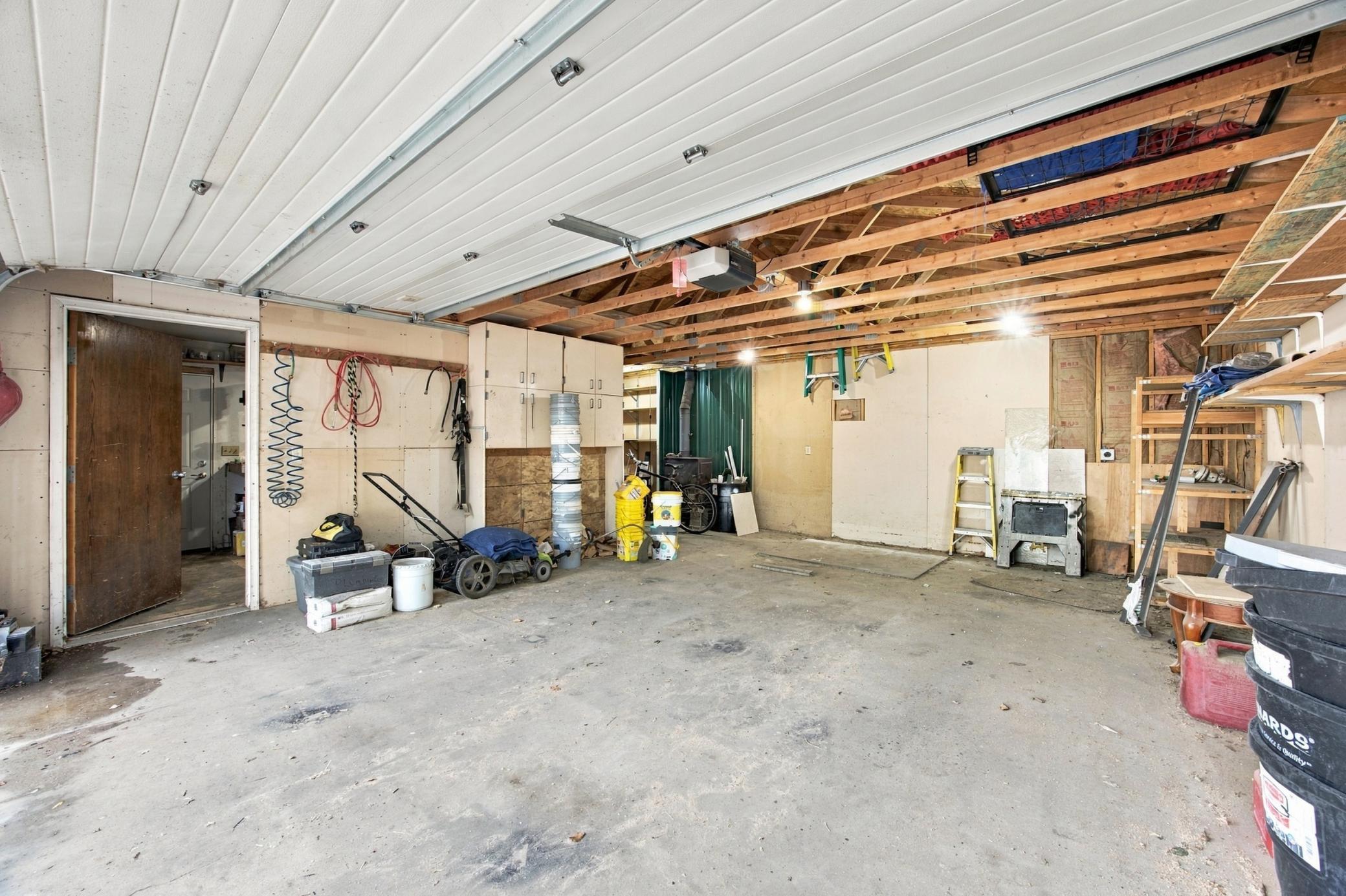 1890 single family home for sale at 1017 3rd Avenue N in Moorhead, MN — 3 bed, 2 bath (photo 20 of 34)