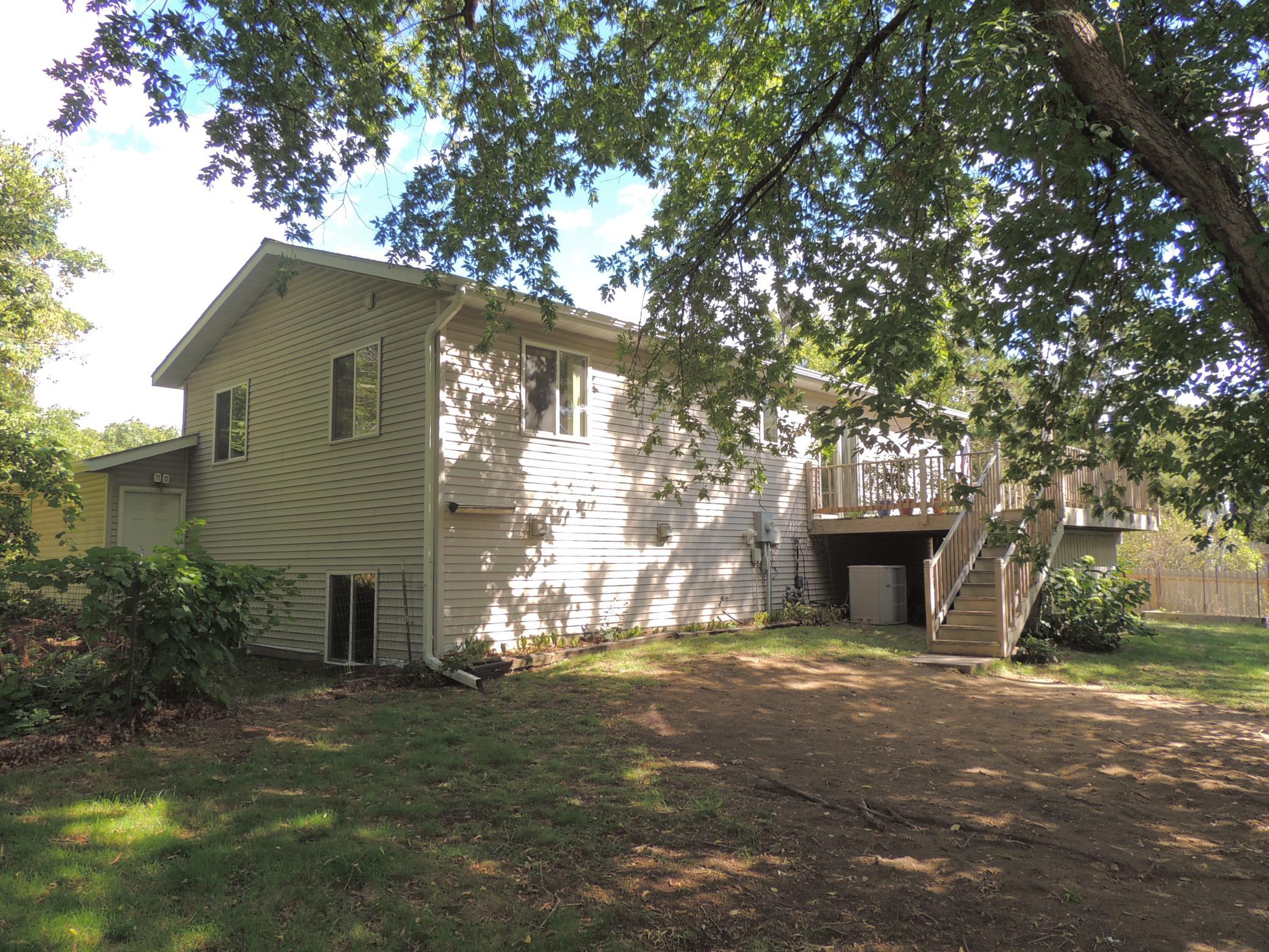 2002 single family home for sale at 802 Cora Street in Brainerd, MN — 3 bed, 2 bath (photo 20 of 28)