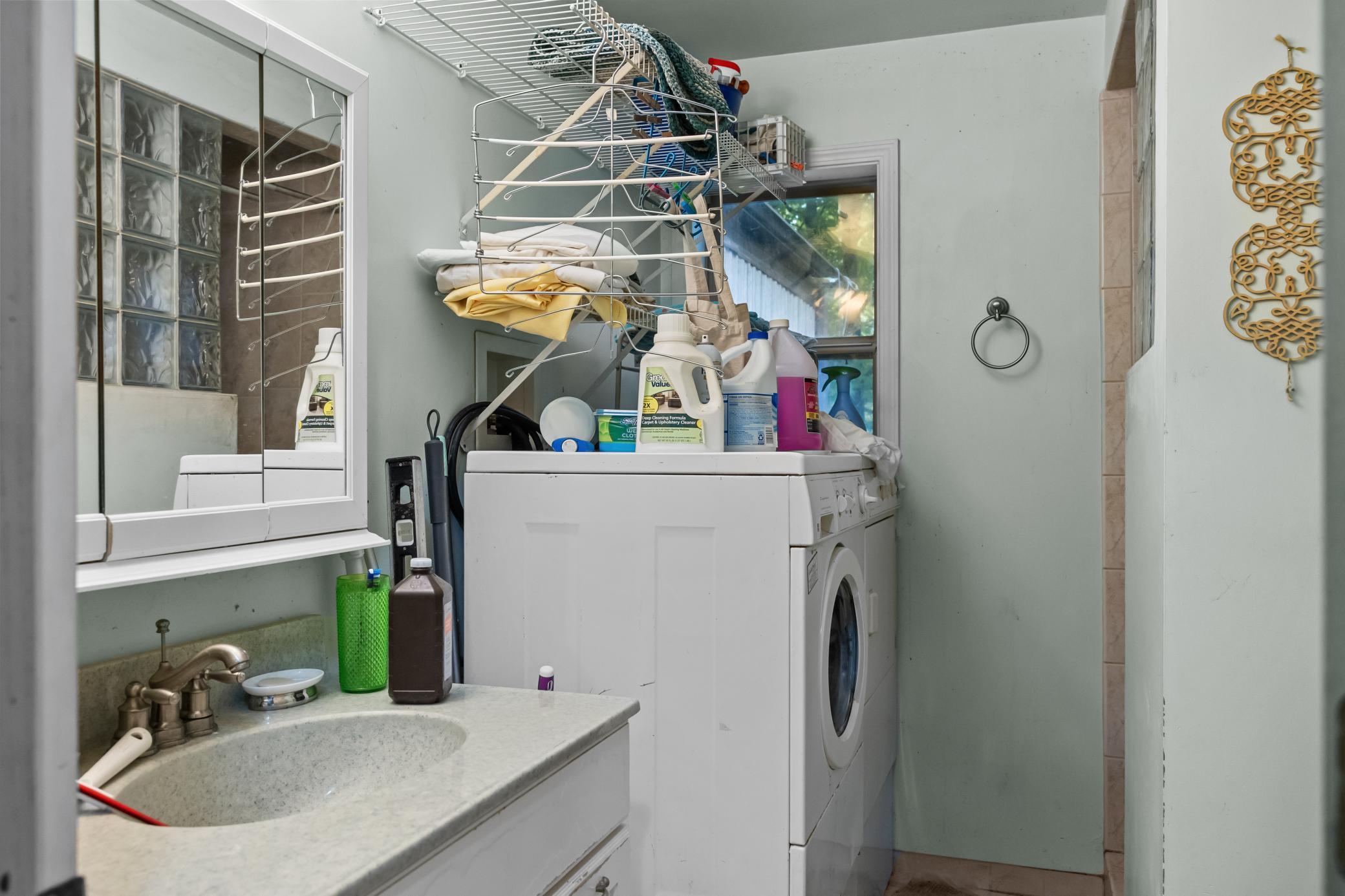1992 single family home for sale at 37882 309th Street in Aitkin, MN — 2 bed, 2 bath (photo 8 of 17)