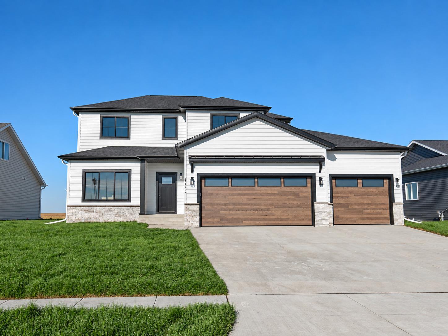2026 single family home for sale at 10227 Concord Drive S in Horace, ND — 4 bed, 3 bath