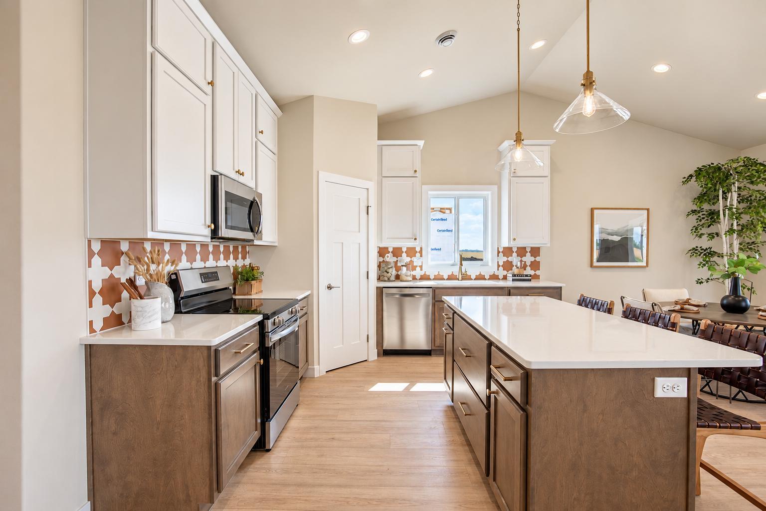 2026 single family home for sale at 10235 Concord Drive S in Horace, ND — 3 bed, 2 bath (photo 5 of 27)
