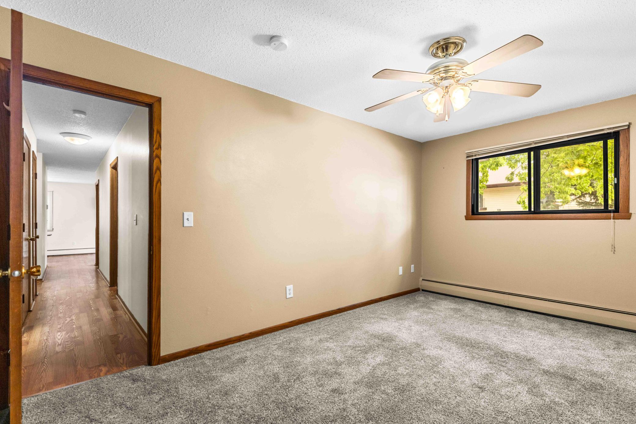 1972 condo for sale at 801 32 Avenue N, Unit Unit A-101 in Fargo, ND — 3 bed, 2 bath (photo 19 of 30)