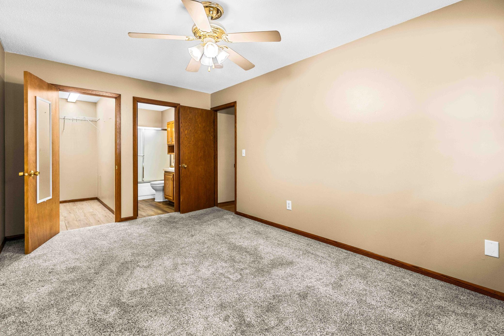 1972 condo for sale at 801 32 Avenue N, Unit Unit A-101 in Fargo, ND — 3 bed, 2 bath (photo 21 of 30)