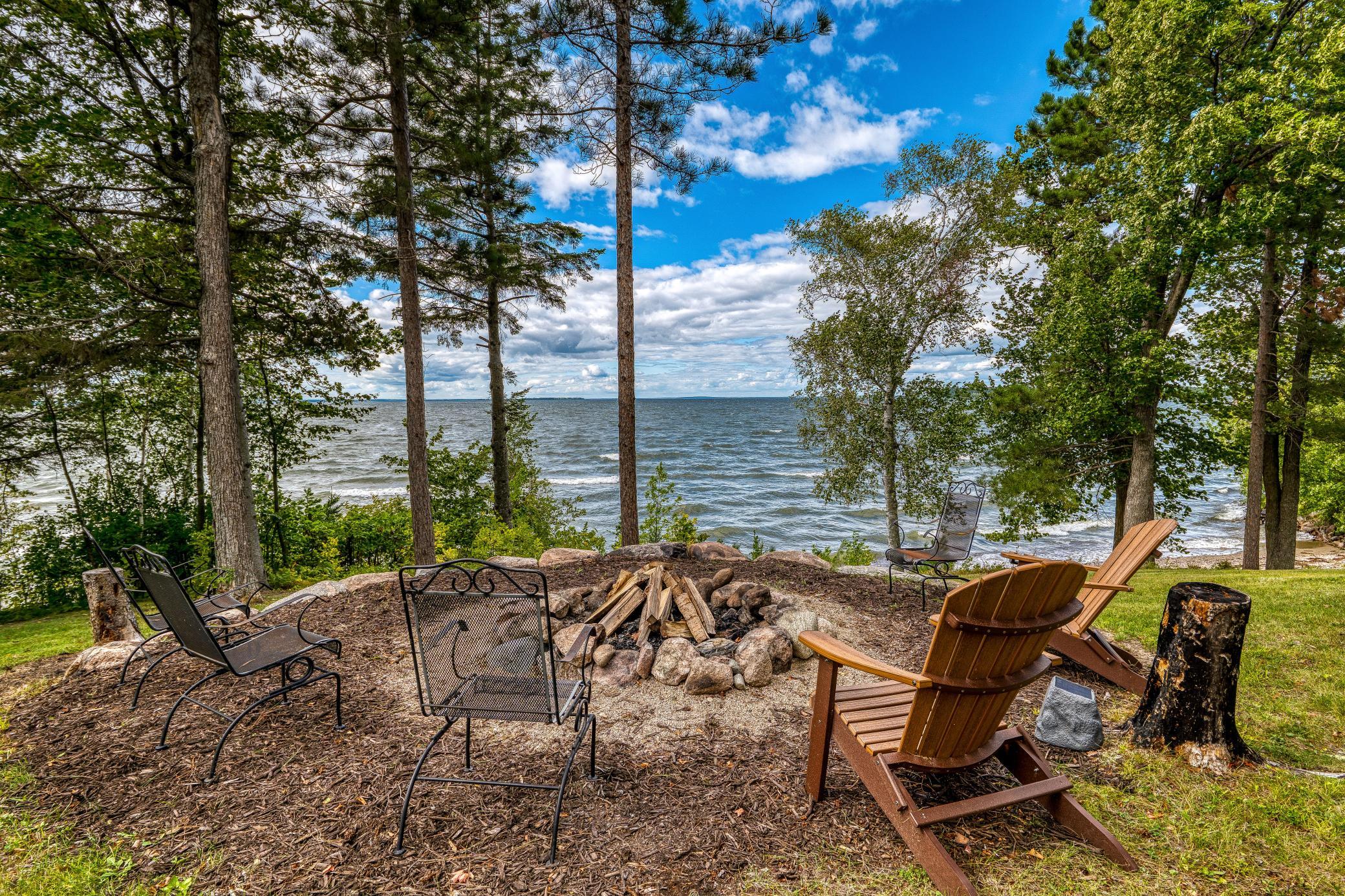 1960 single family home for sale at 7315 Liens Lane NE in Longville, MN — 2 bed, 1 bath (photo 2 of 53)