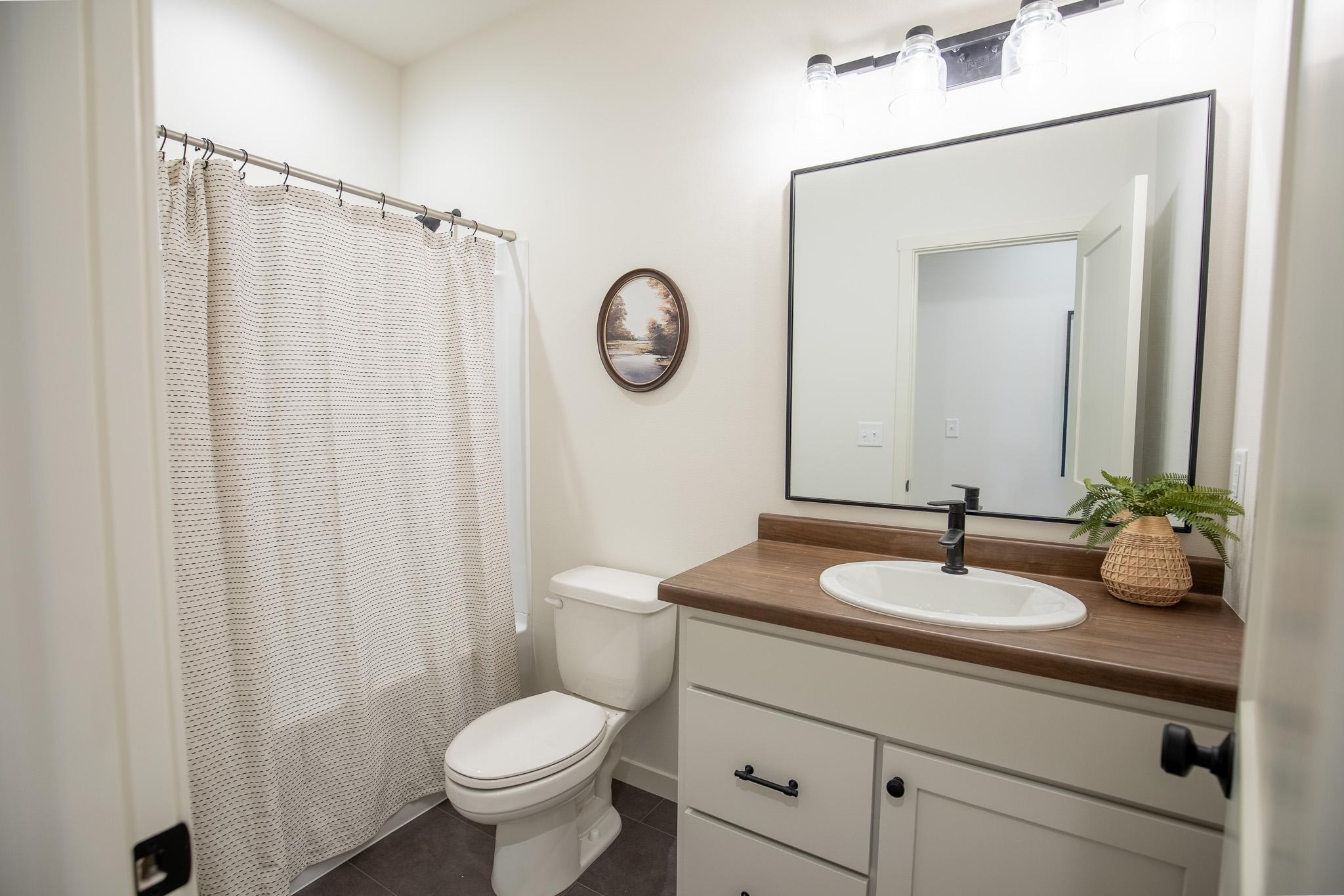 2026 single family home for sale at 10219 Concord Drive S in Horace, ND — 5 bed, 3 bath (photo 20 of 20)