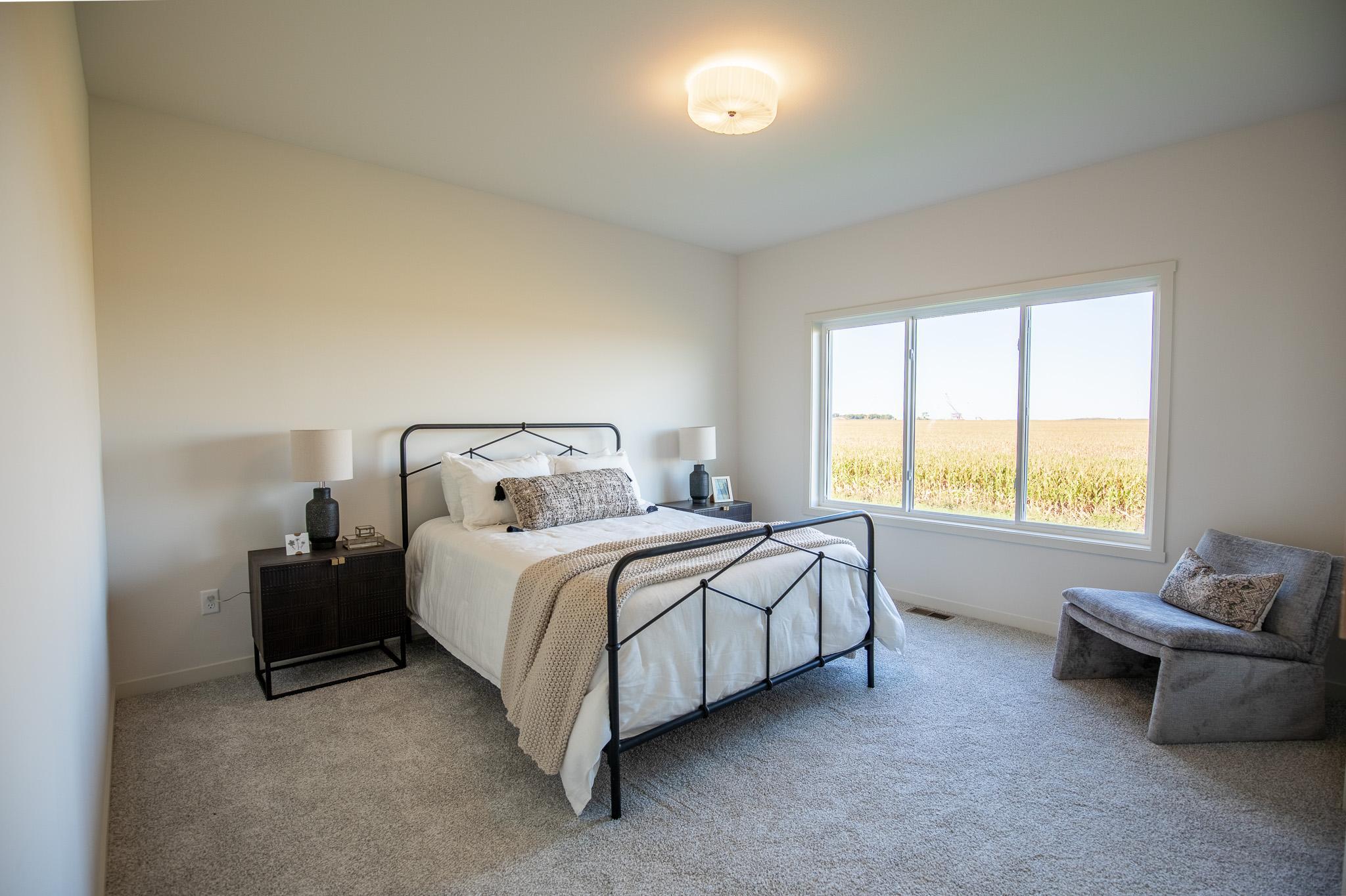 2026 single family home for sale at 10219 Concord Drive S in Horace, ND — 5 bed, 3 bath (photo 9 of 20)