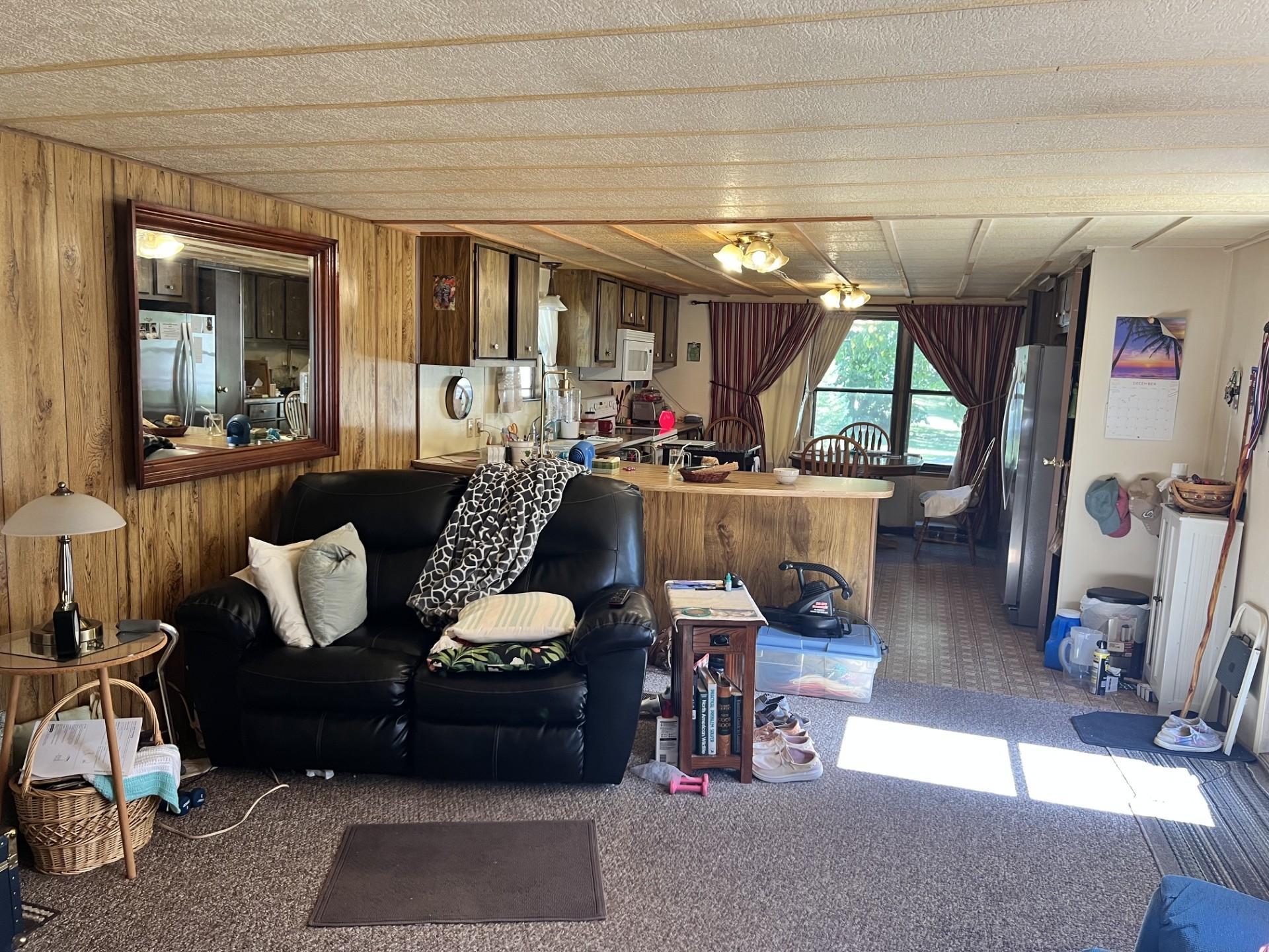 1981 single family home for sale at 3720 County Road 40 NW, Unit 8 in Garfield, MN — 2 bed, 1 bath (photo 7 of 11)