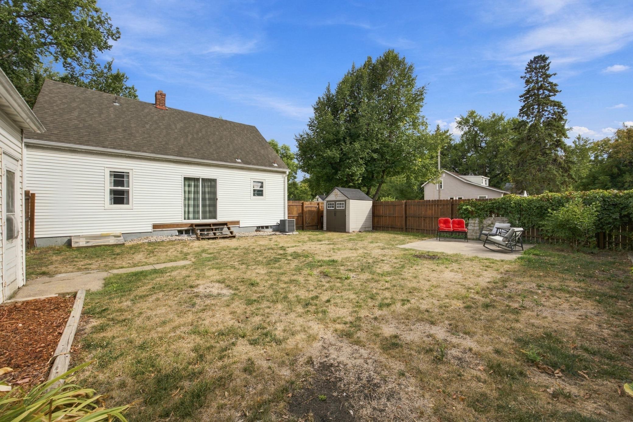 1940 single family home for sale at 601 11th Street N in Moorhead, MN — 4 bed, 3 bath (photo 24 of 32)