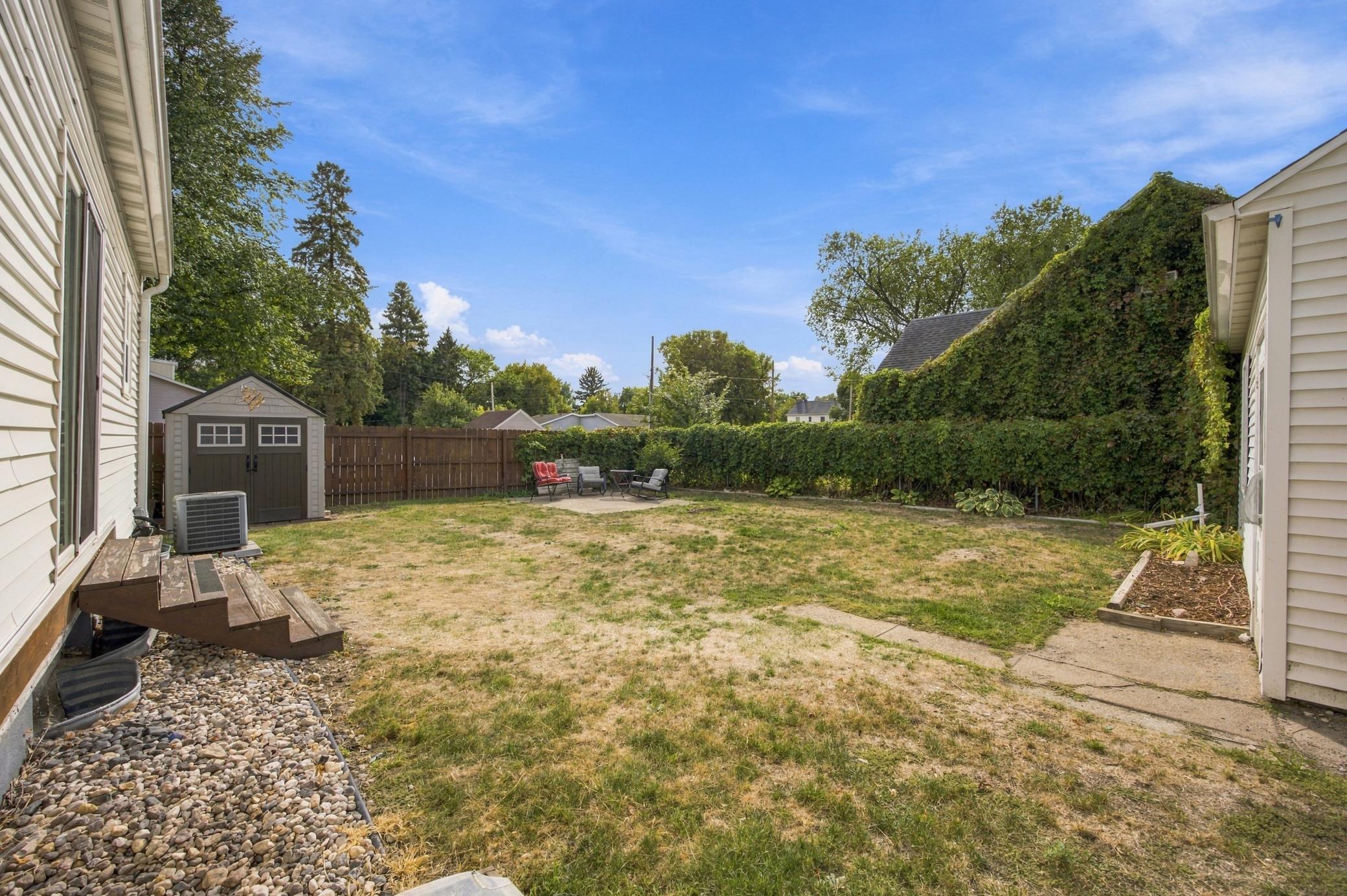 1940 single family home for sale at 601 11th Street N in Moorhead, MN — 4 bed, 3 bath (photo 25 of 32)