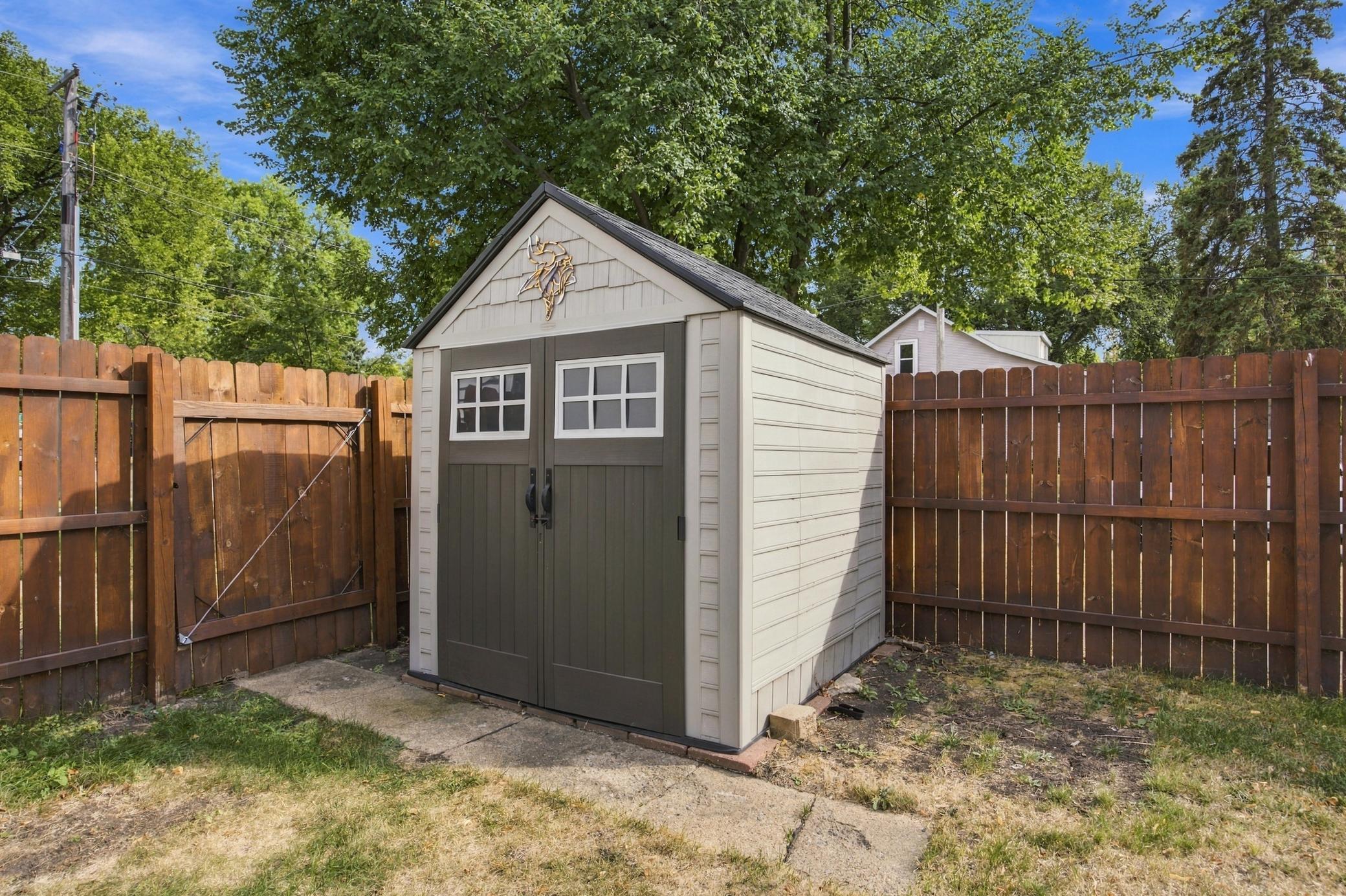 1940 single family home for sale at 601 11th Street N in Moorhead, MN — 4 bed, 3 bath (photo 26 of 32)