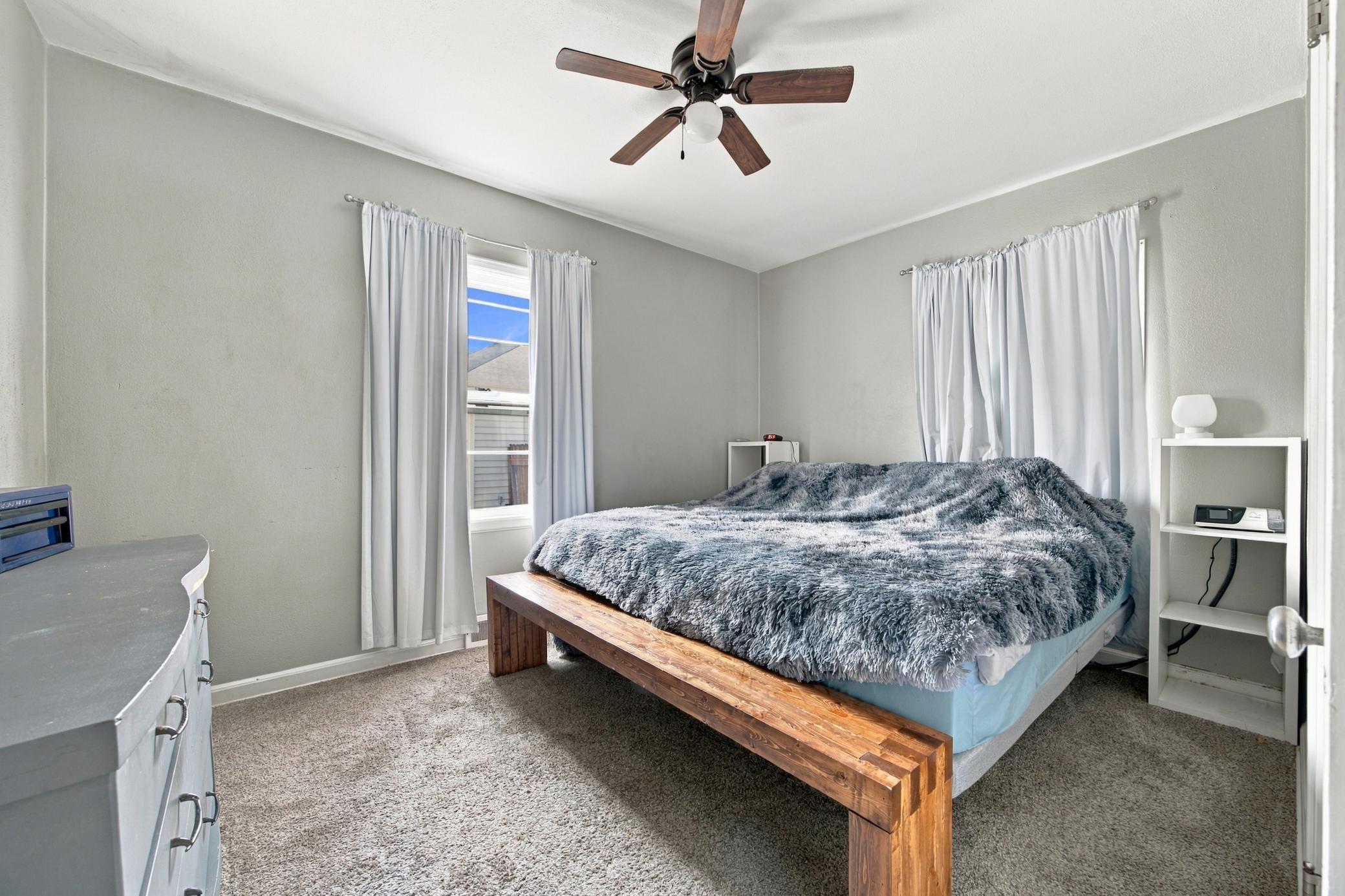 1940 single family home for sale at 601 11th Street N in Moorhead, MN — 4 bed, 3 bath (photo 10 of 32)