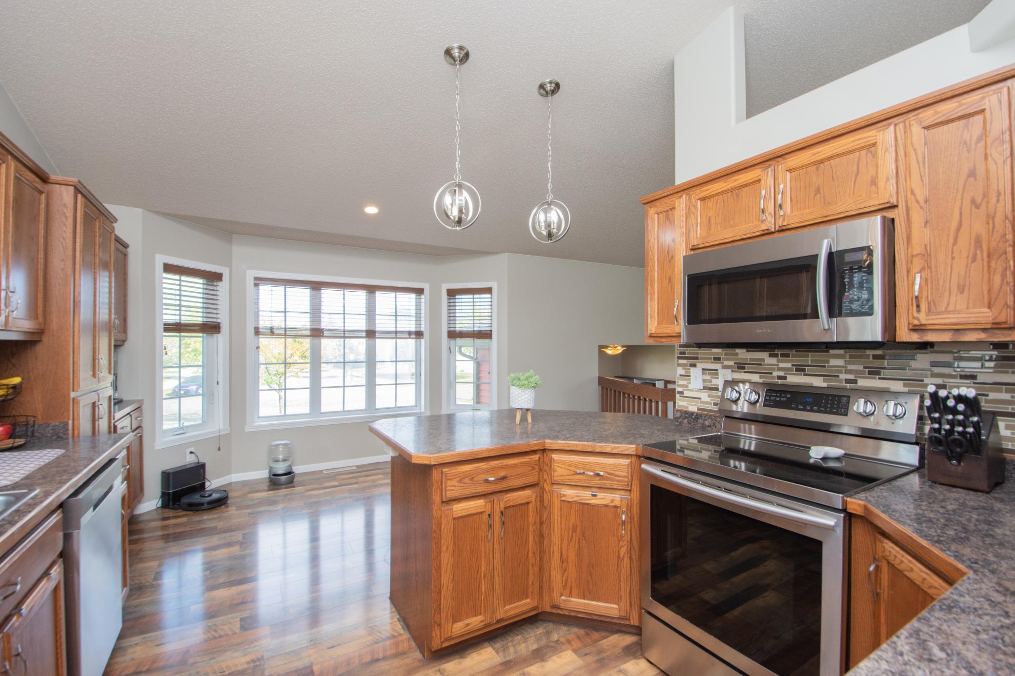 2009 single family home for sale at 4407 15th Street S in Moorhead, MN — 4 bed, 2 bath (photo 14 of 55)