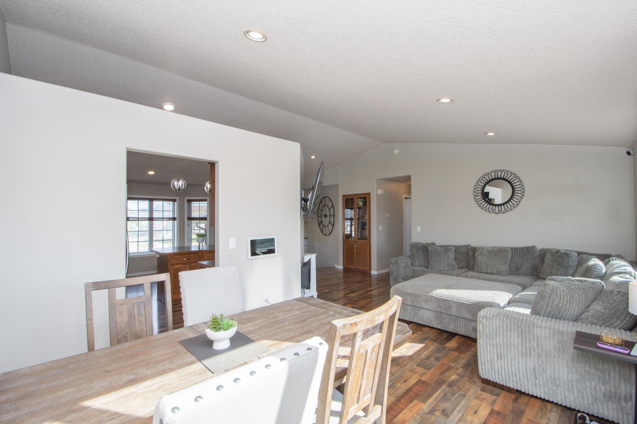 2009 single family home for sale at 4407 15th Street S in Moorhead, MN — 4 bed, 2 bath (photo 16 of 55)