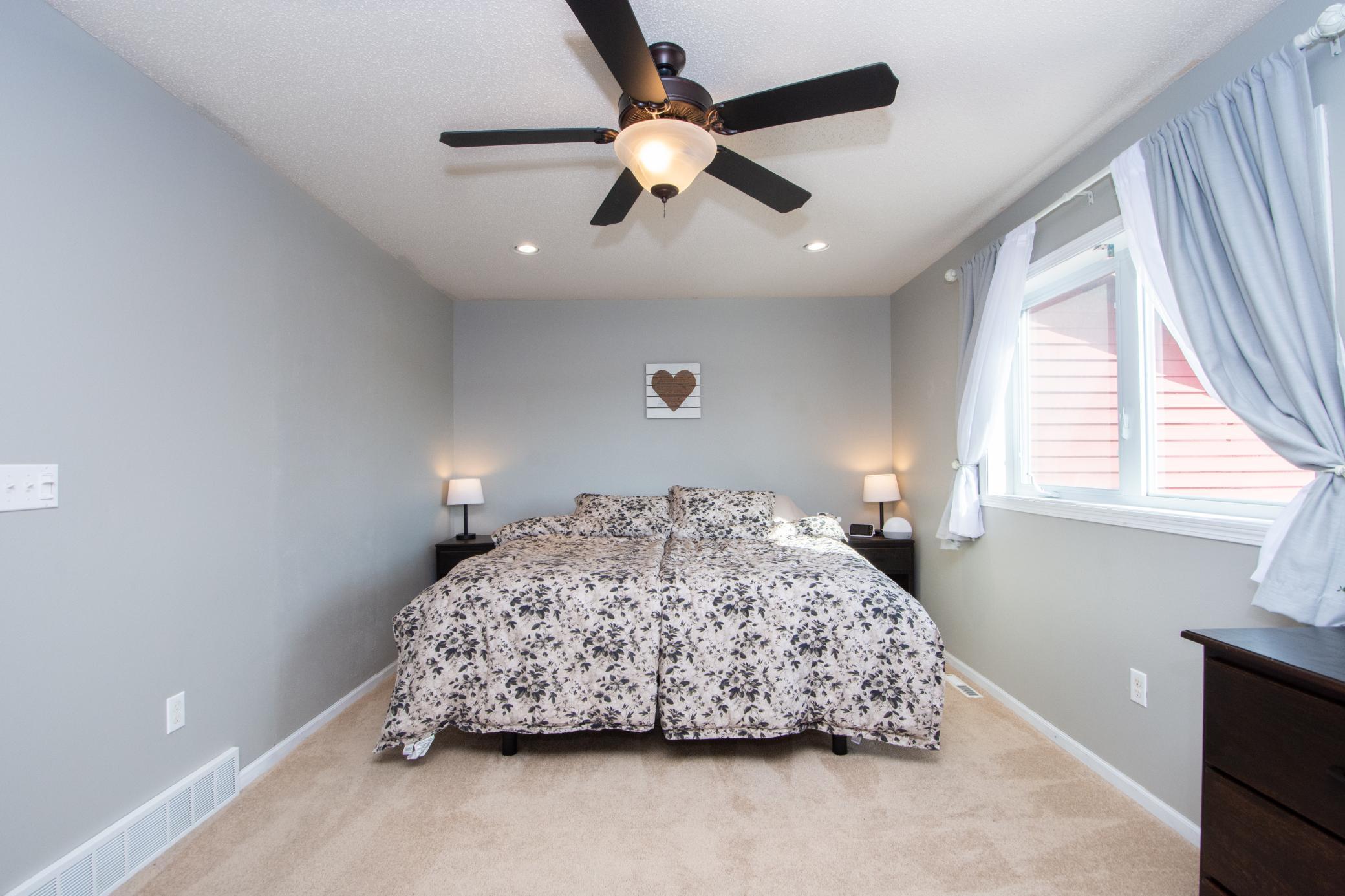 2009 single family home for sale at 4407 15th Street S in Moorhead, MN — 4 bed, 2 bath (photo 22 of 55)