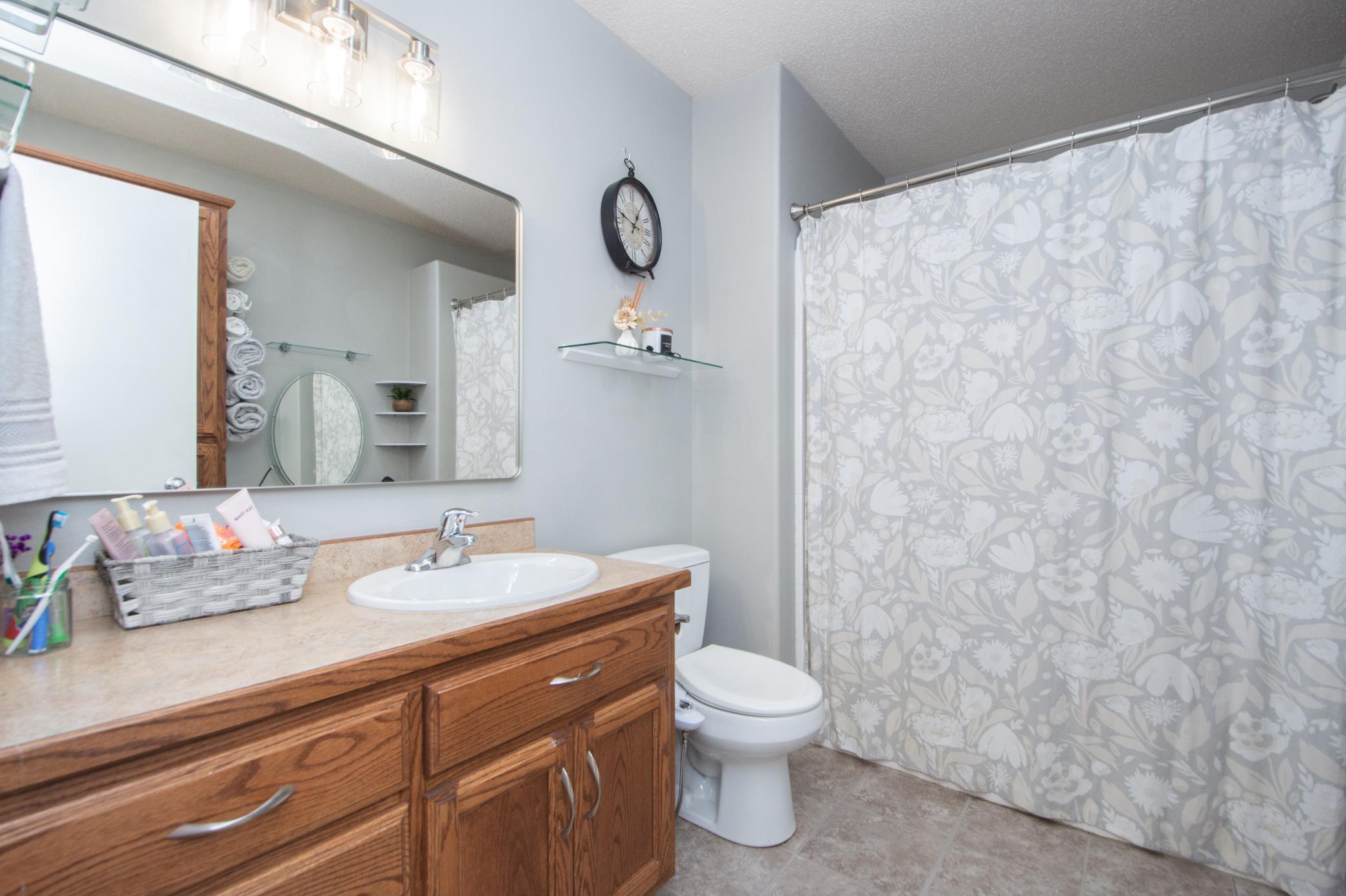2009 single family home for sale at 4407 15th Street S in Moorhead, MN — 4 bed, 2 bath (photo 25 of 55)