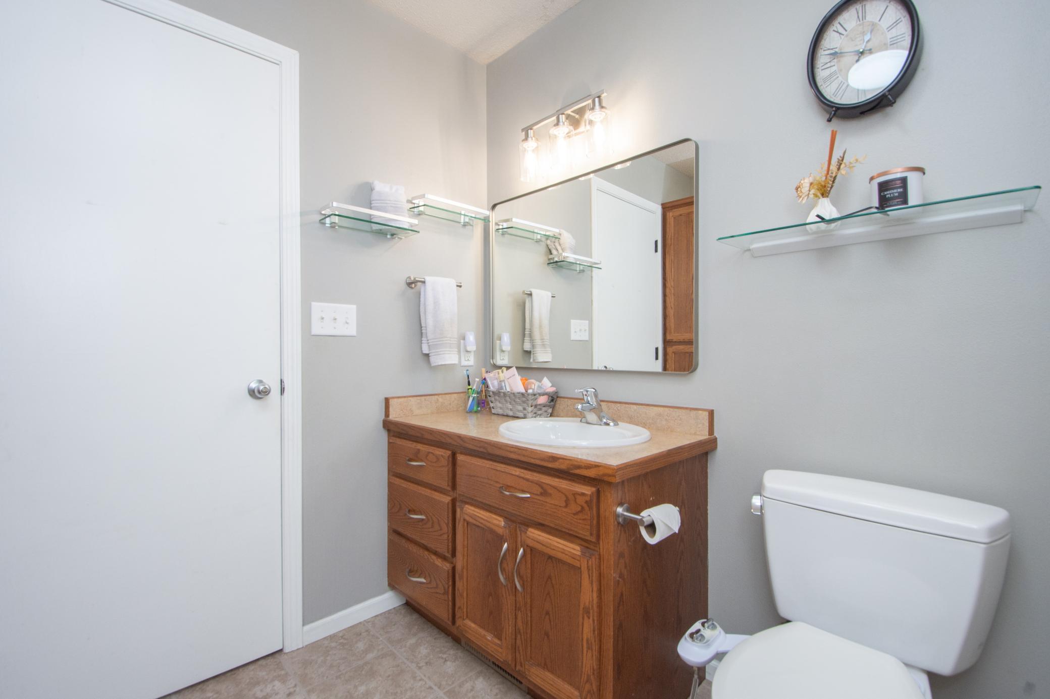 2009 single family home for sale at 4407 15th Street S in Moorhead, MN — 4 bed, 2 bath (photo 28 of 55)