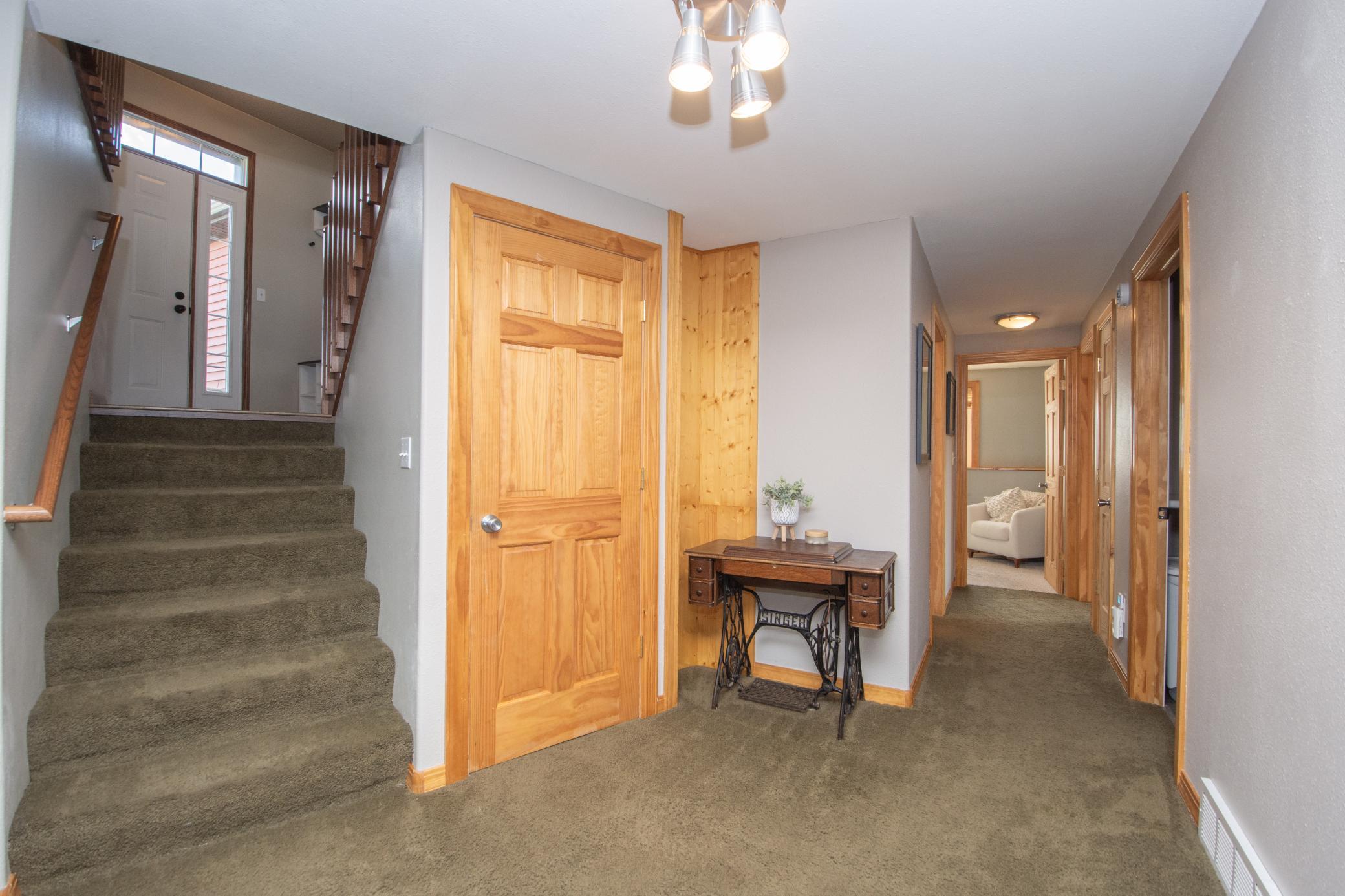 2009 single family home for sale at 4407 15th Street S in Moorhead, MN — 4 bed, 2 bath (photo 32 of 55)