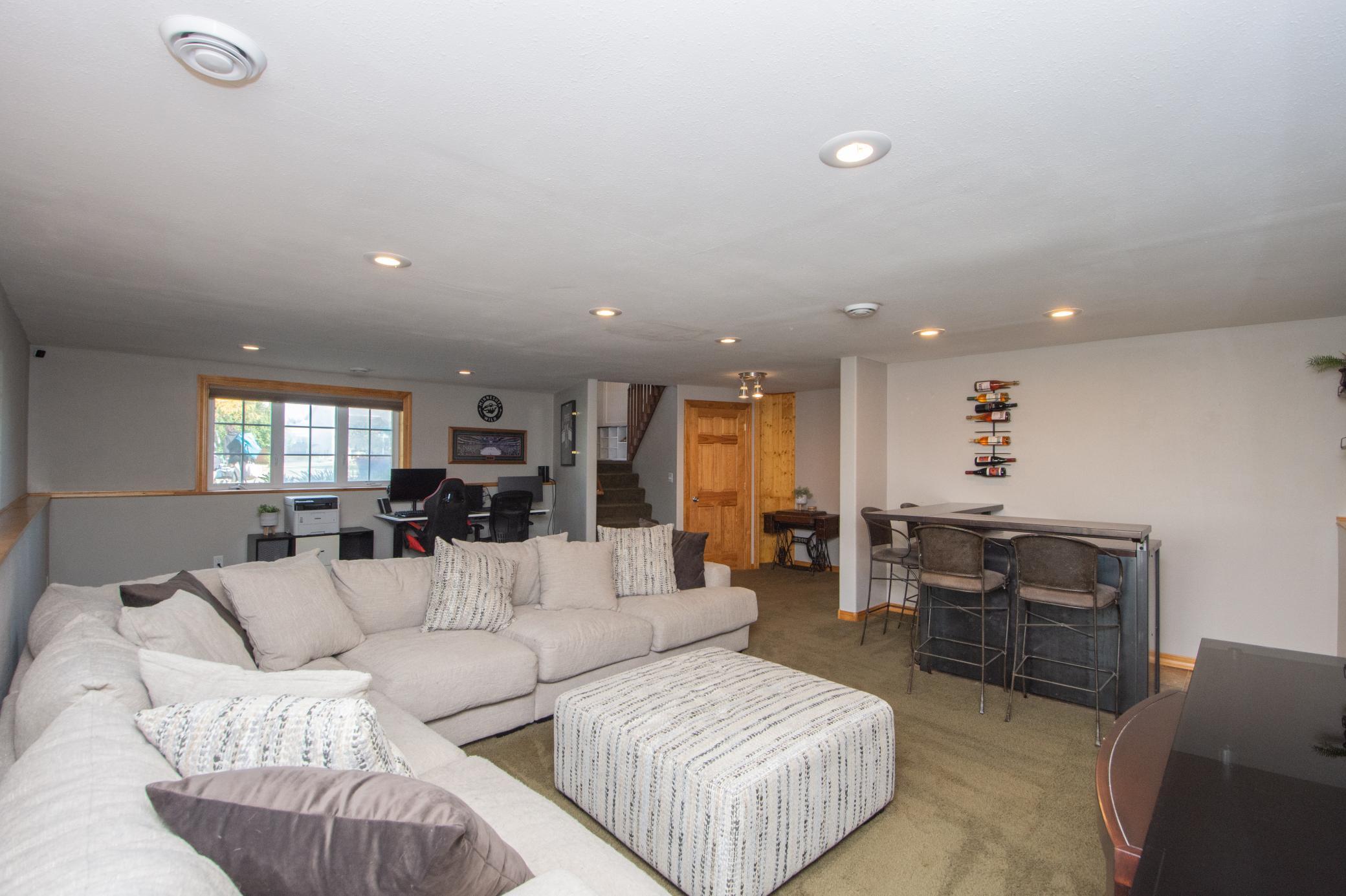 2009 single family home for sale at 4407 15th Street S in Moorhead, MN — 4 bed, 2 bath (photo 34 of 55)