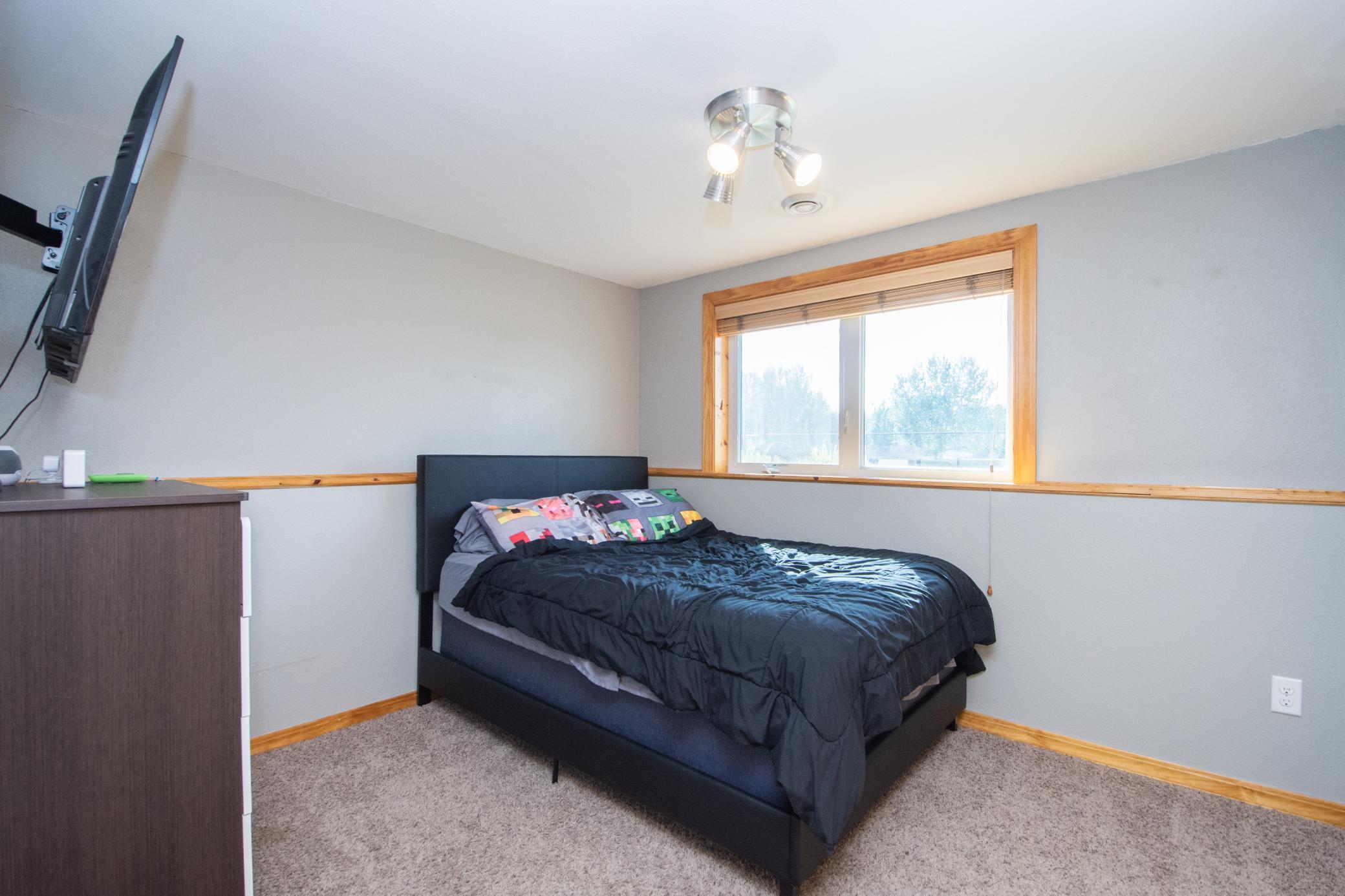 2009 single family home for sale at 4407 15th Street S in Moorhead, MN — 4 bed, 2 bath (photo 36 of 55)