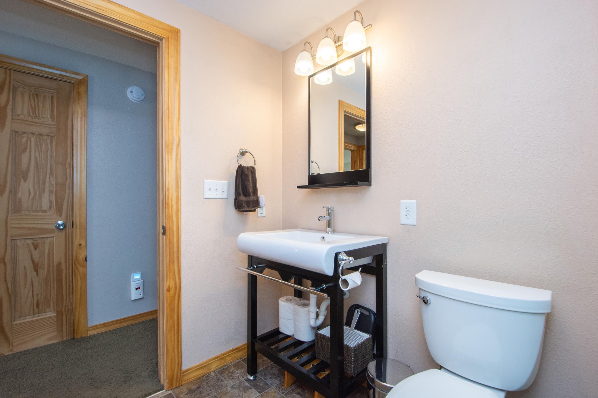 2009 single family home for sale at 4407 15th Street S in Moorhead, MN — 4 bed, 2 bath (photo 40 of 55)