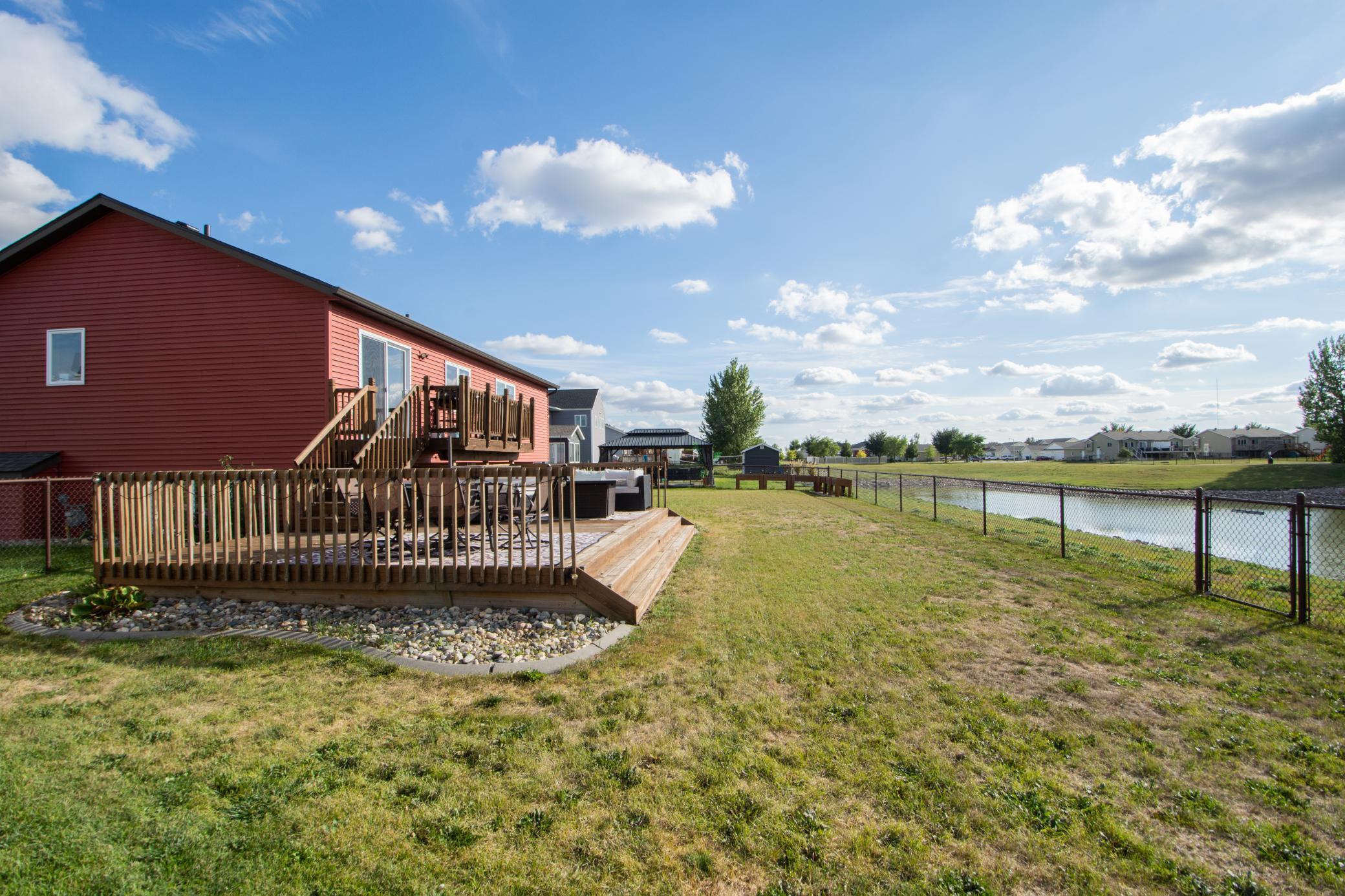 2009 single family home for sale at 4407 15th Street S in Moorhead, MN — 4 bed, 2 bath (photo 54 of 55)