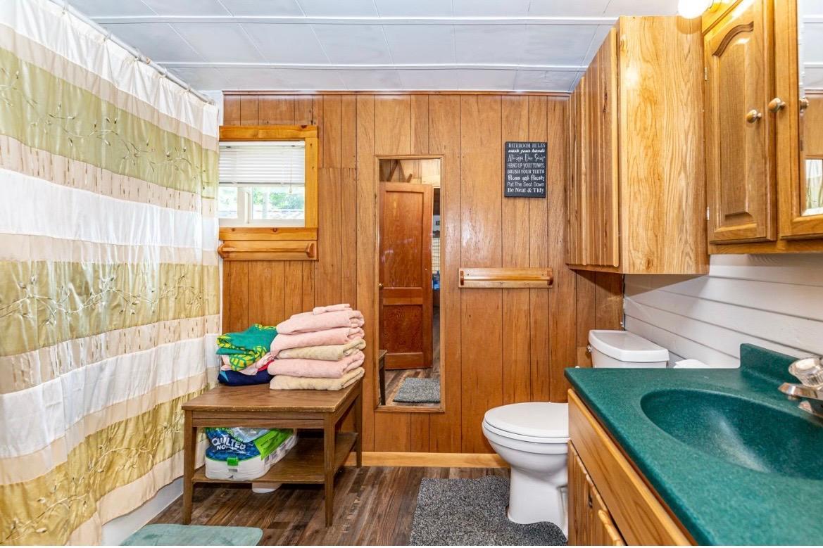 1927 single family home for sale at 13268 Fairhaven Lane in Detroit Lakes, MN — 2 bed, 1 bath (photo 13 of 25)