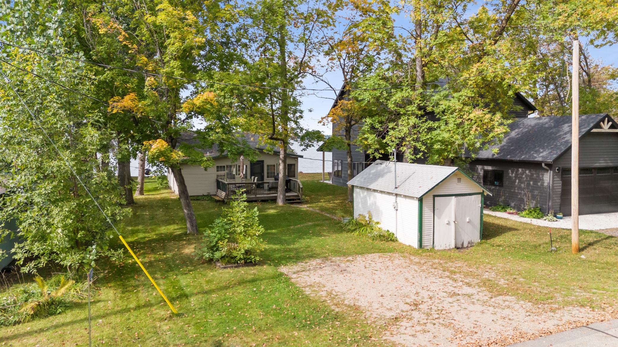 1927 single family home for sale at 13268 Fairhaven Lane in Detroit Lakes, MN — 2 bed, 1 bath (photo 18 of 25)