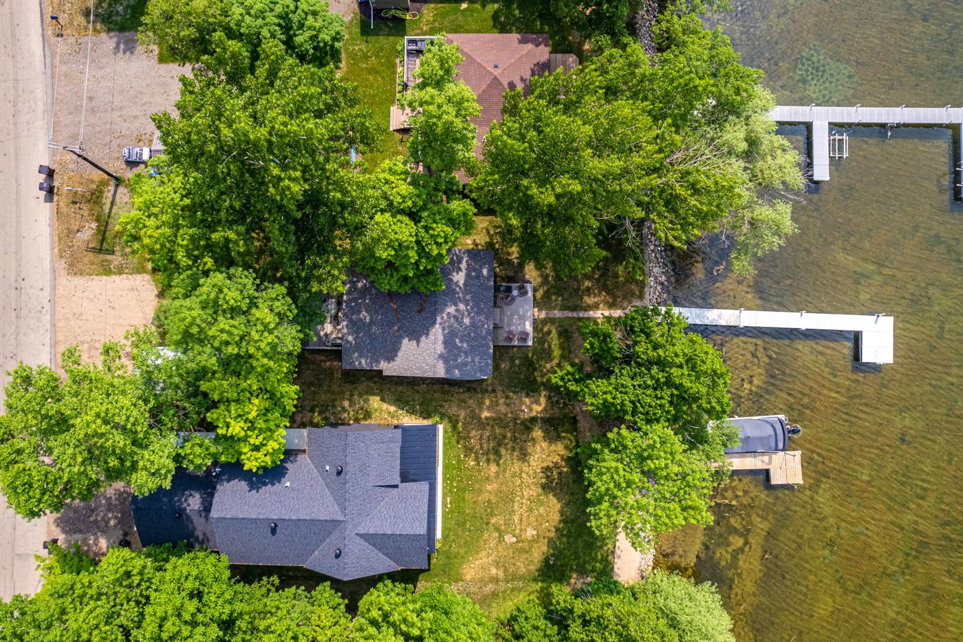 1927 single family home for sale at 13268 Fairhaven Lane in Detroit Lakes, MN — 2 bed, 1 bath (photo 19 of 25)