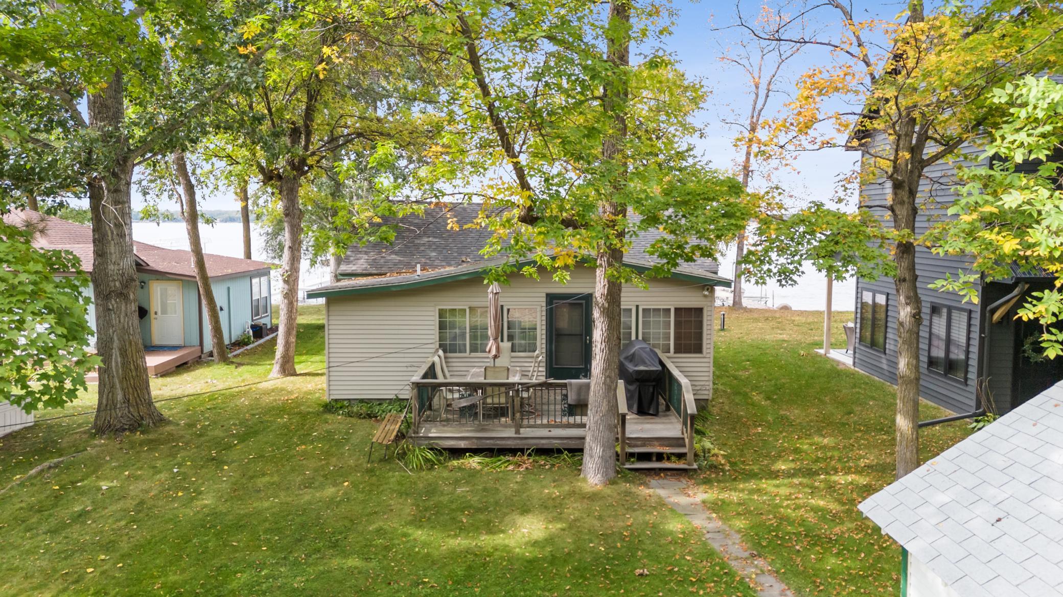 1927 single family home for sale at 13268 Fairhaven Lane in Detroit Lakes, MN — 2 bed, 1 bath (photo 3 of 25)