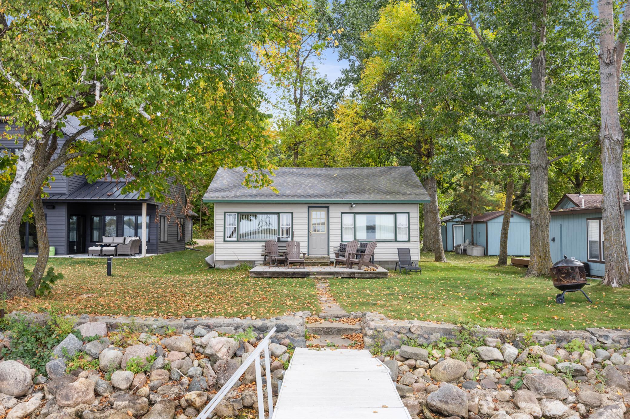 1927 single family home for sale at 13268 Fairhaven Lane in Detroit Lakes, MN — 2 bed, 1 bath (photo 4 of 25)