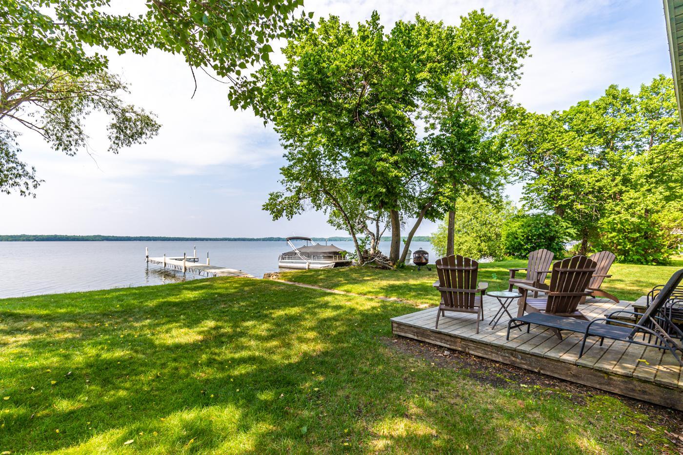 1927 single family home for sale at 13268 Fairhaven Lane in Detroit Lakes, MN — 2 bed, 1 bath (photo 5 of 25)