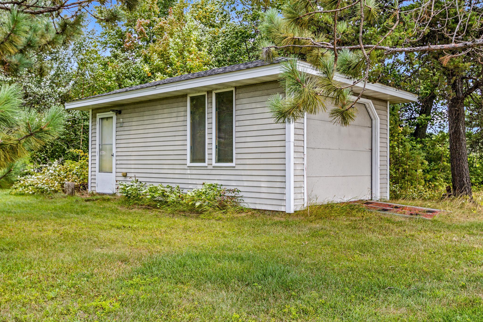 1988 single family home for sale at 50796 202nd Place in McGregor, MN — 3 bed, 3 bath (photo 33 of 35)