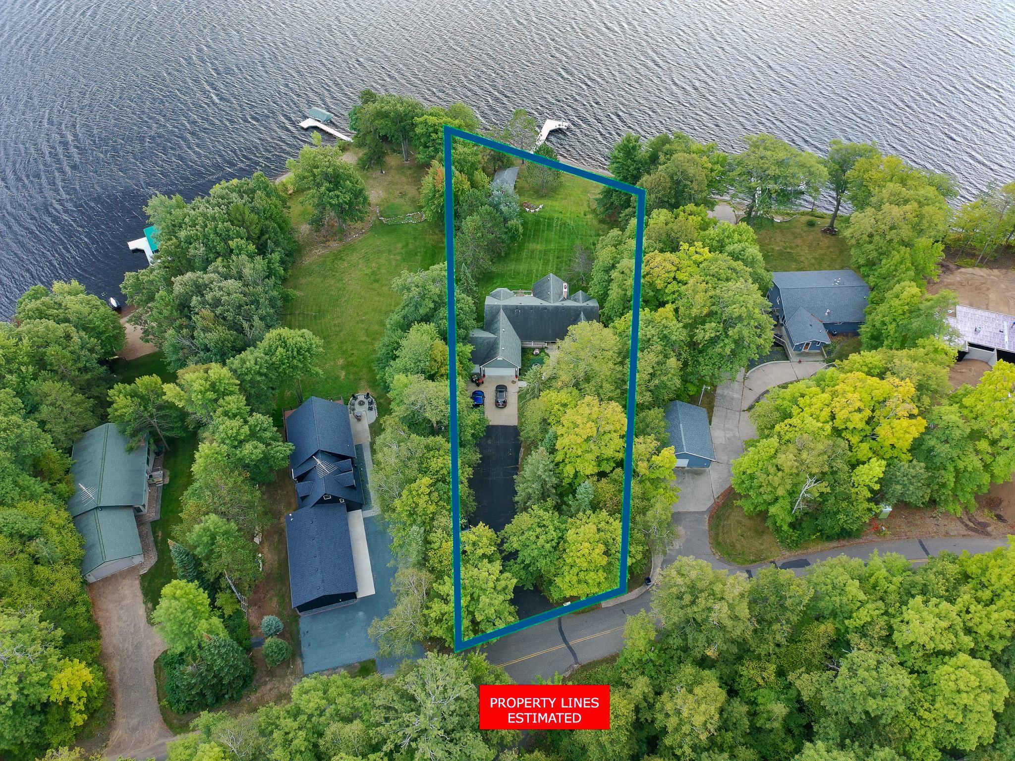 1988 single family home for sale at 50796 202nd Place in McGregor, MN — 3 bed, 3 bath (photo 5 of 35)