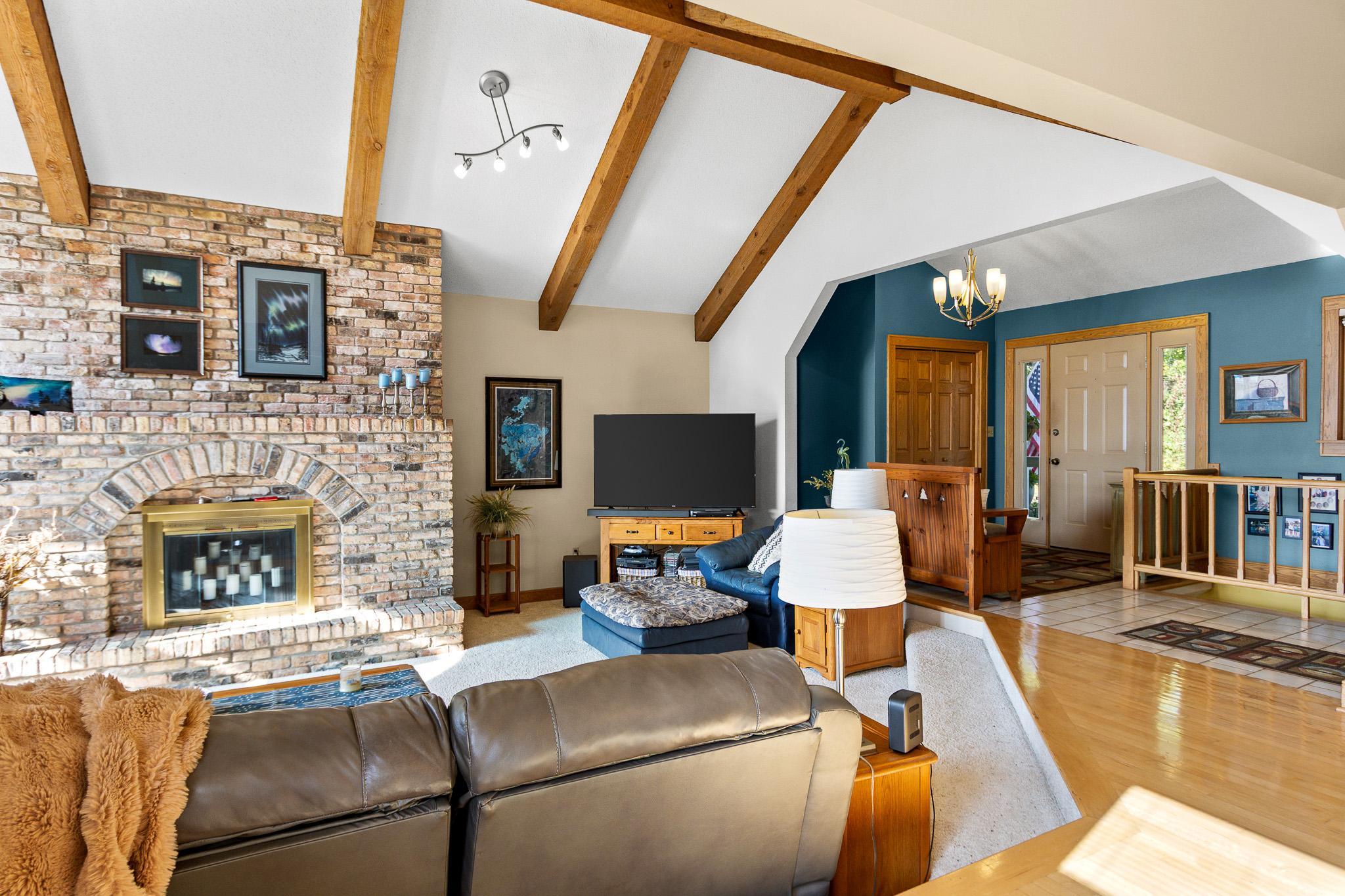 1988 single family home for sale at 50796 202nd Place in McGregor, MN — 3 bed, 3 bath (photo 9 of 35)