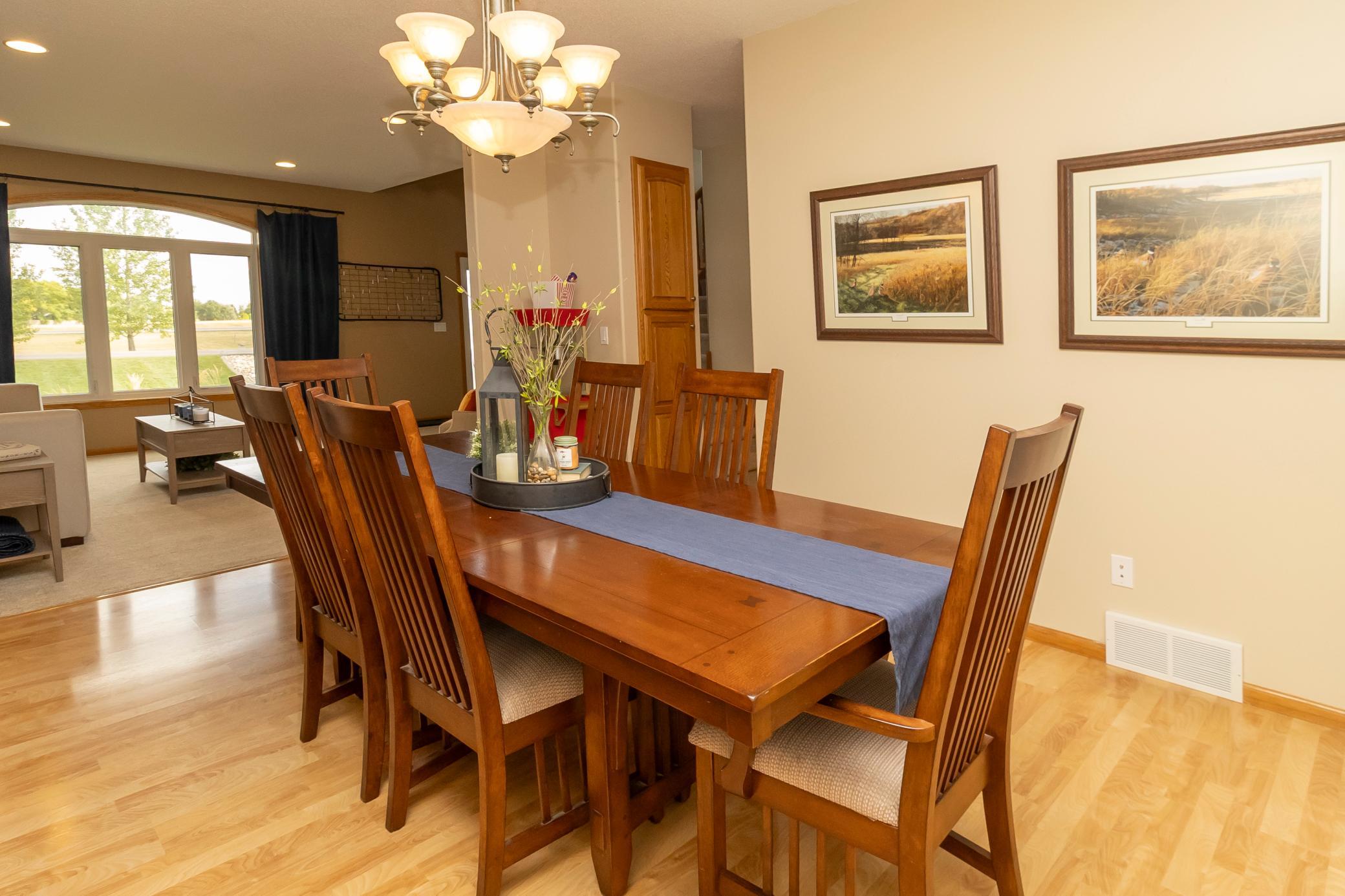 2004 single family home for sale at 316 Interstate Boulevard in Harwood, ND — 5 bed, 4 bath (photo 17 of 95)