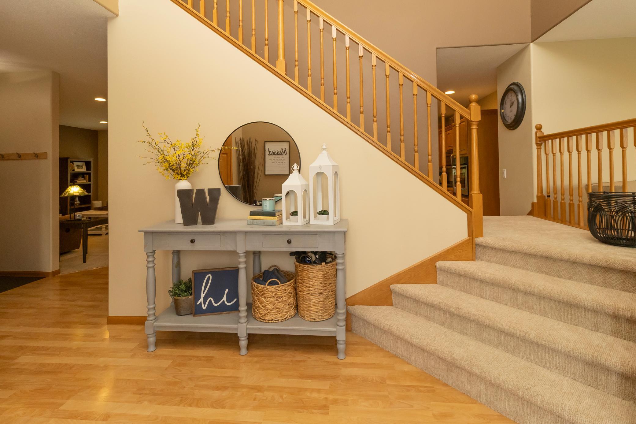 2004 single family home for sale at 316 Interstate Boulevard in Harwood, ND — 5 bed, 4 bath (photo 7 of 95)