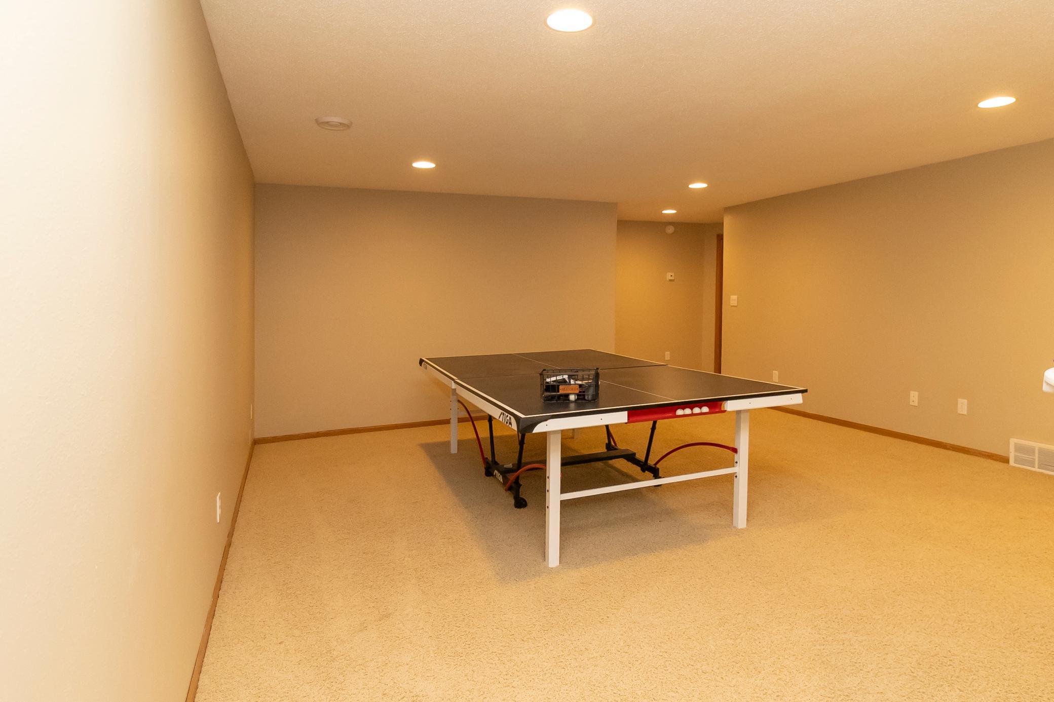 2004 single family home for sale at 316 Interstate Boulevard in Harwood, ND — 5 bed, 4 bath (photo 69 of 95)
