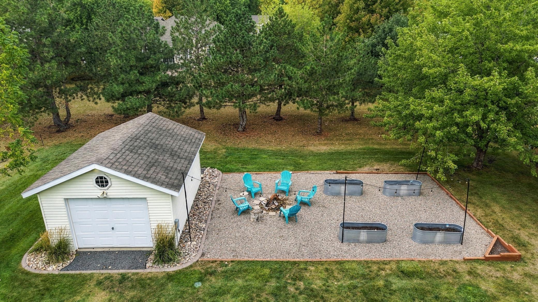 2004 single family home for sale at 316 Interstate Boulevard in Harwood, ND — 5 bed, 4 bath (photo 81 of 95)