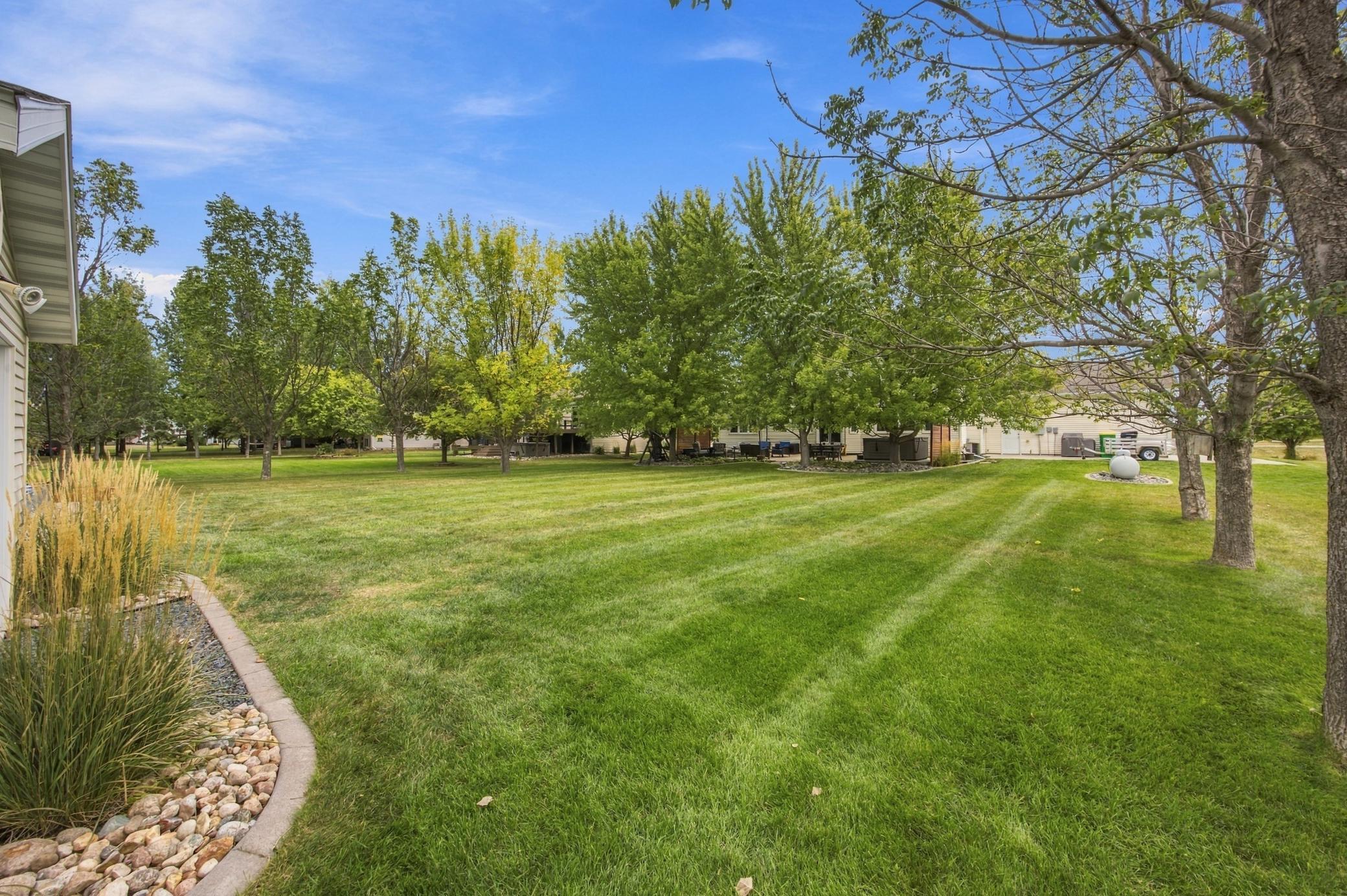 2004 single family home for sale at 316 Interstate Boulevard in Harwood, ND — 5 bed, 4 bath (photo 83 of 95)