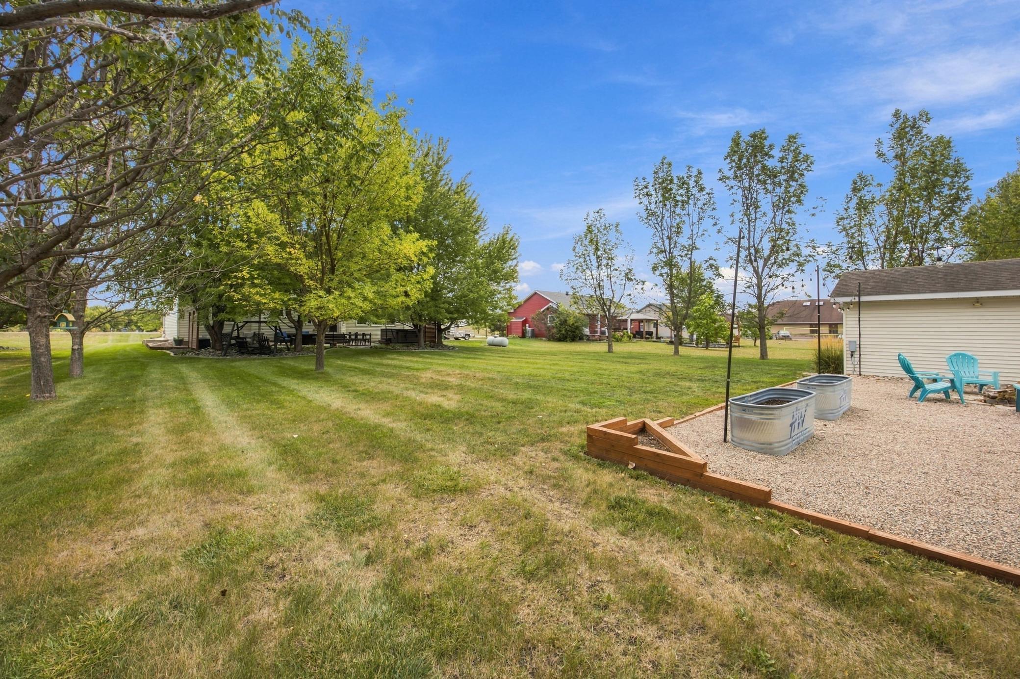2004 single family home for sale at 316 Interstate Boulevard in Harwood, ND — 5 bed, 4 bath (photo 84 of 95)