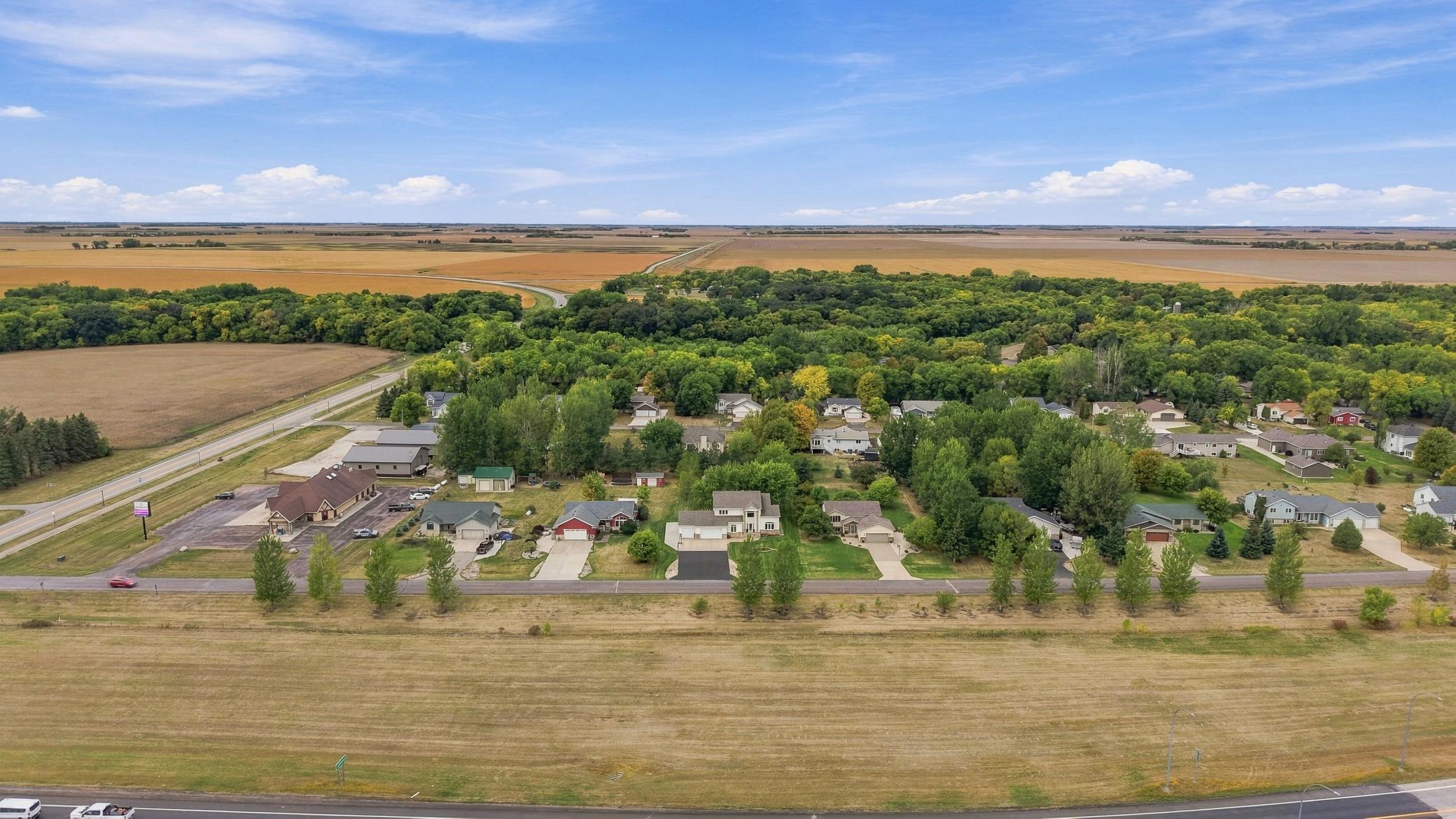 2004 single family home for sale at 316 Interstate Boulevard in Harwood, ND — 5 bed, 4 bath (photo 89 of 95)