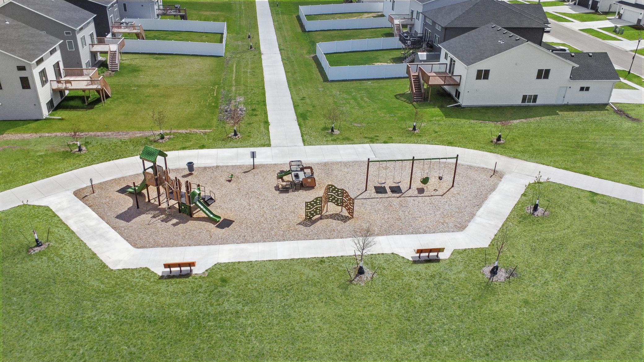 2023 single family home for sale at 1151 Marlys Drive W in West Fargo, ND — 3 bed, 3 bath (photo 43 of 44)