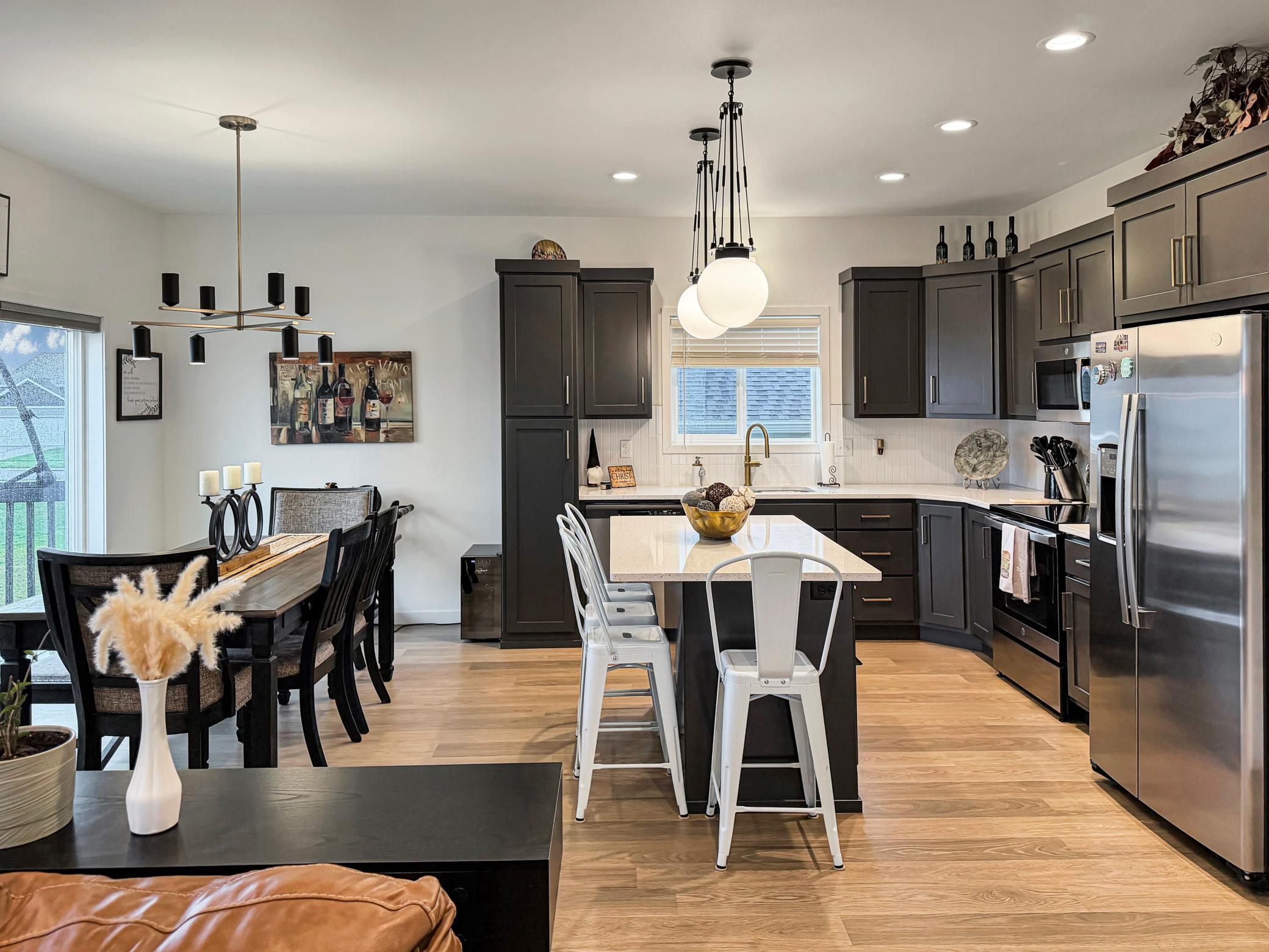 2023 single family home for sale at 1151 Marlys Drive W in West Fargo, ND — 3 bed, 3 bath (photo 10 of 44)