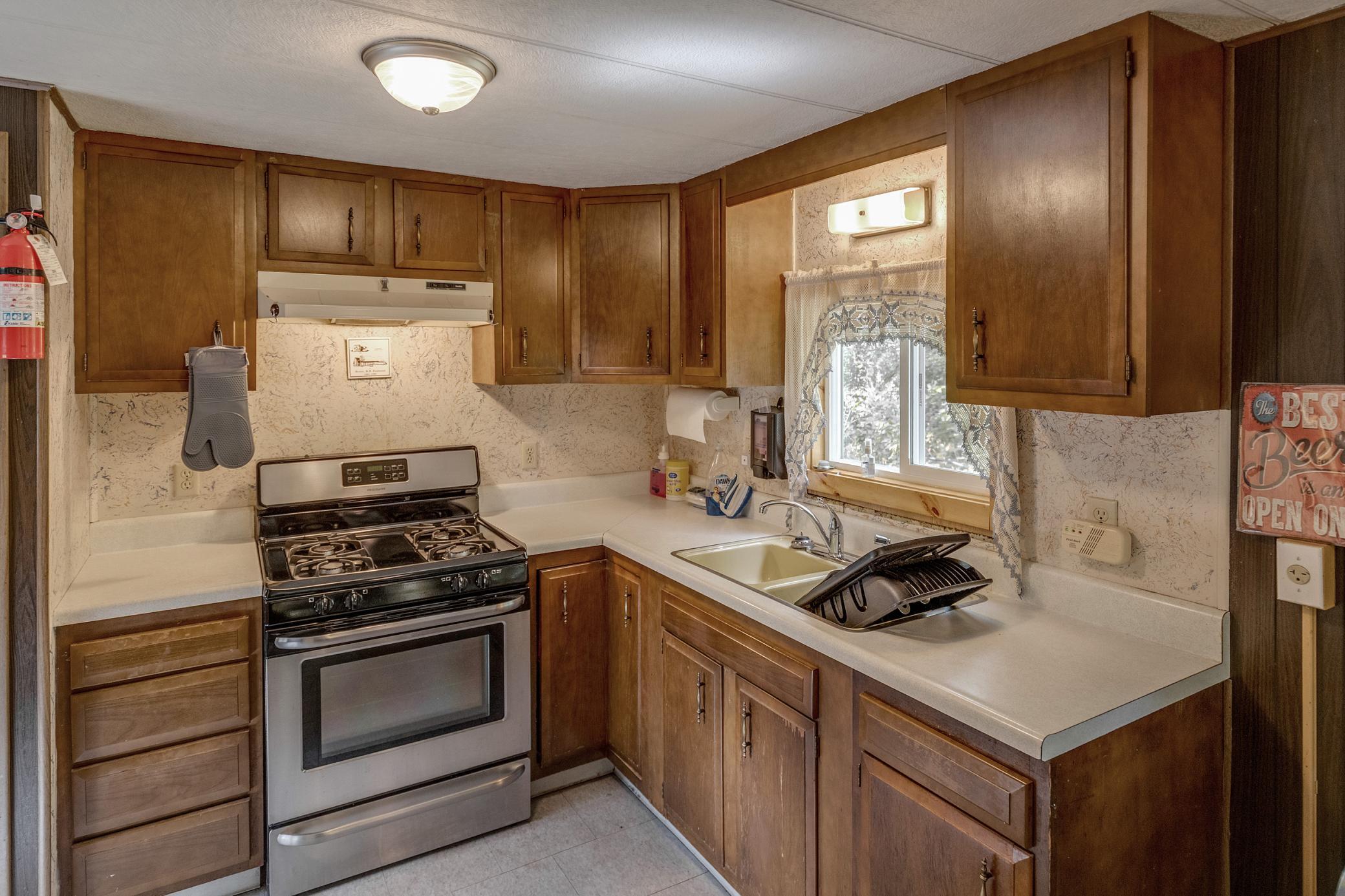 1970 single family home for sale at 22233 Wilderness Drive in Verndale, MN — 2 bed, 1 bath (photo 12 of 25)