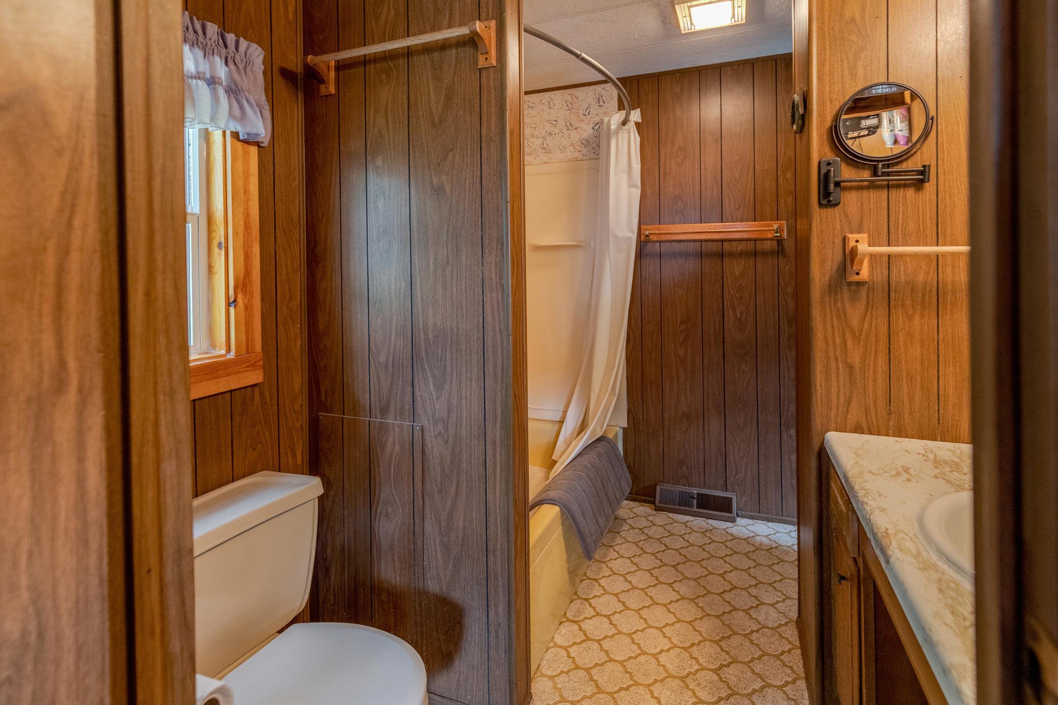 1970 single family home for sale at 22233 Wilderness Drive in Verndale, MN — 2 bed, 1 bath (photo 17 of 25)