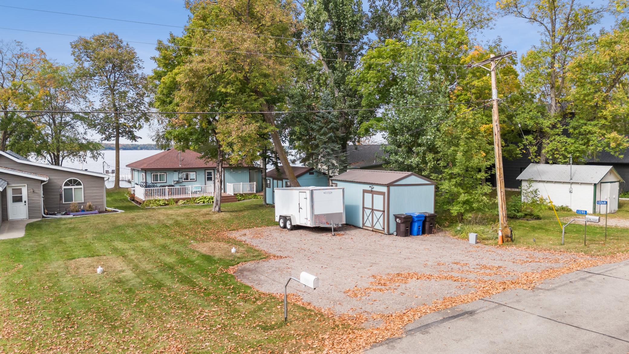 1924 single family home for sale at 13280 Fairhaven Lane in Detroit Lakes, MN — 2 bed, 2 bath (photo 13 of 23)