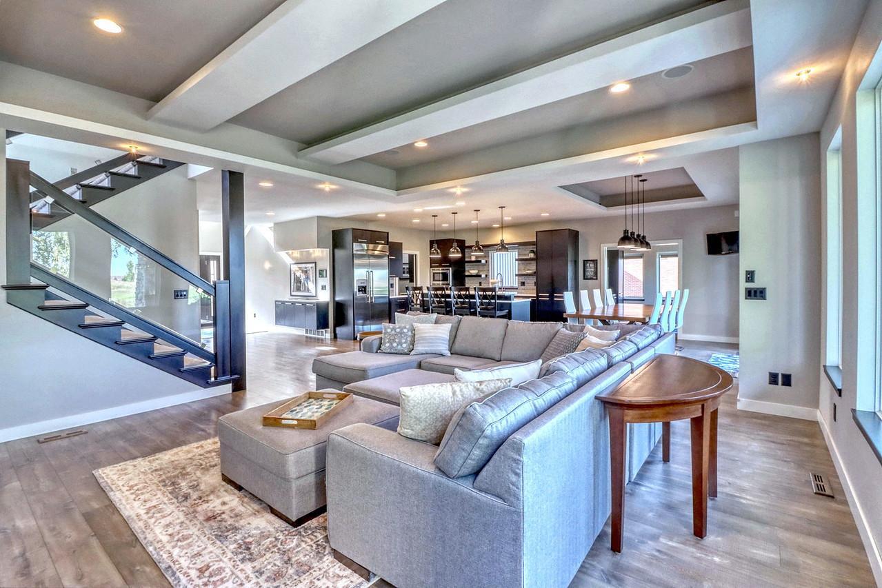 2012 single family home for sale at 4345 Beach Lane S in Fargo, ND — 5 bed, 4 bath (photo 15 of 102)