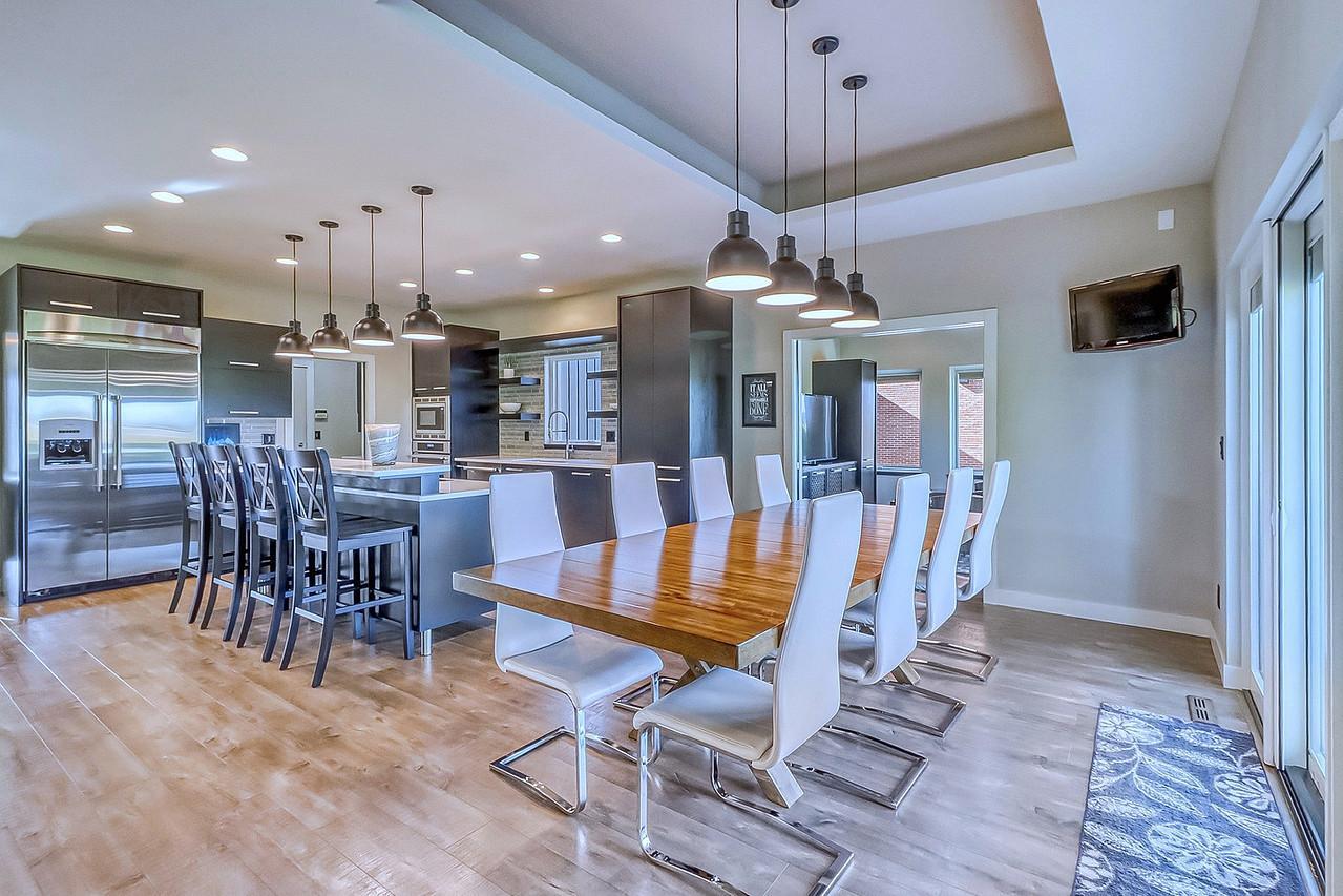 2012 single family home for sale at 4345 Beach Lane S in Fargo, ND — 5 bed, 4 bath (photo 18 of 102)