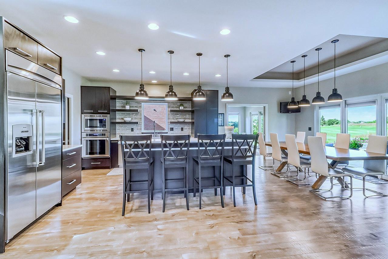 2012 single family home for sale at 4345 Beach Lane S in Fargo, ND — 5 bed, 4 bath (photo 22 of 102)